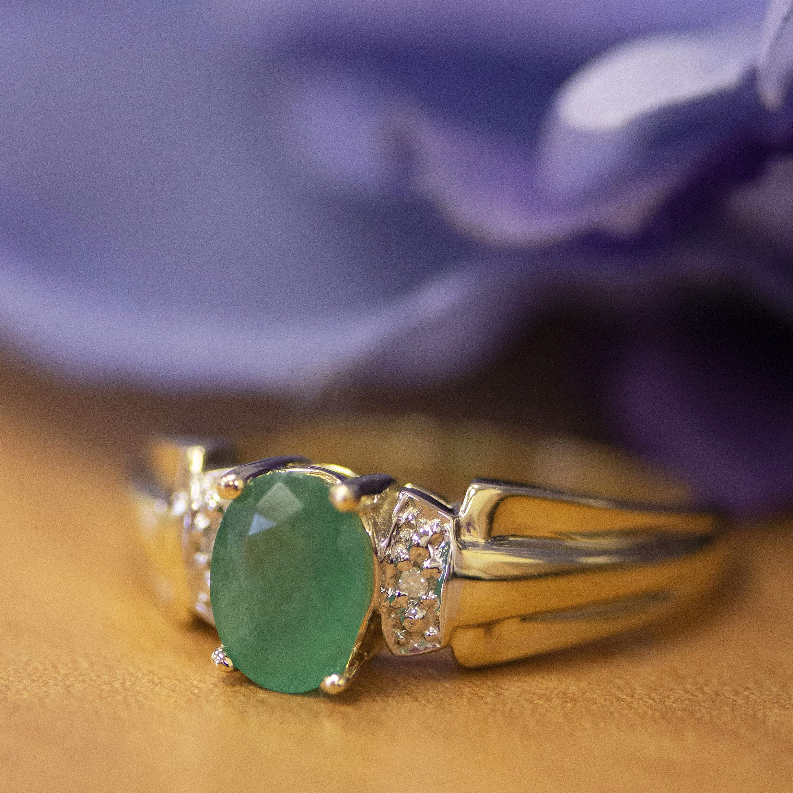 14K Yellow Gold Oval Emerald and Diamond Ring for Women - Elegant Engagement, Wedding, Anniversary Gift - Perfect for Special Occasions