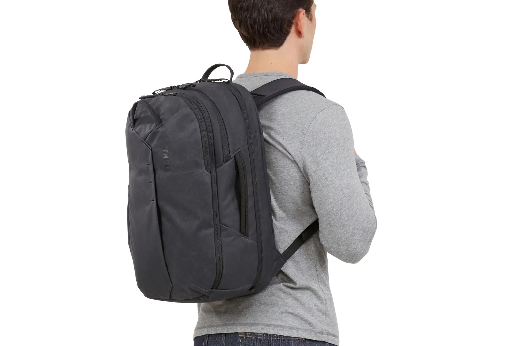 Thule Aion 28L Travel Backpack - Water-Resistant Laptop Backpack for Men & Women - Perfect for Commuting, Business Trips & Air Travel