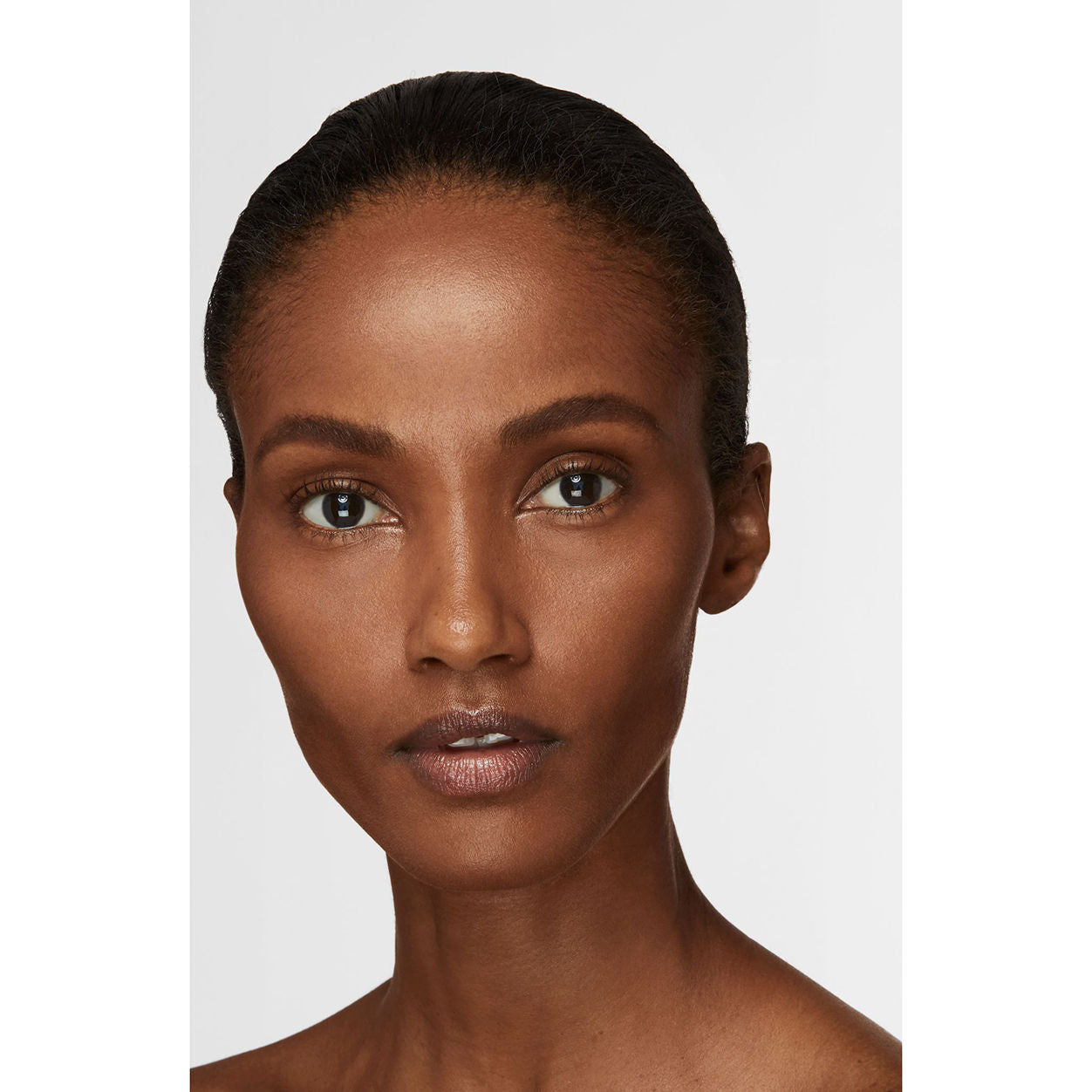 Estée Lauder Double Wear Stay-in-Place Makeup Foundation - 24 Hour Wear, Oil-Free, Medium to Full Coverage - Perfect for Long Days, Weddings & Special Events