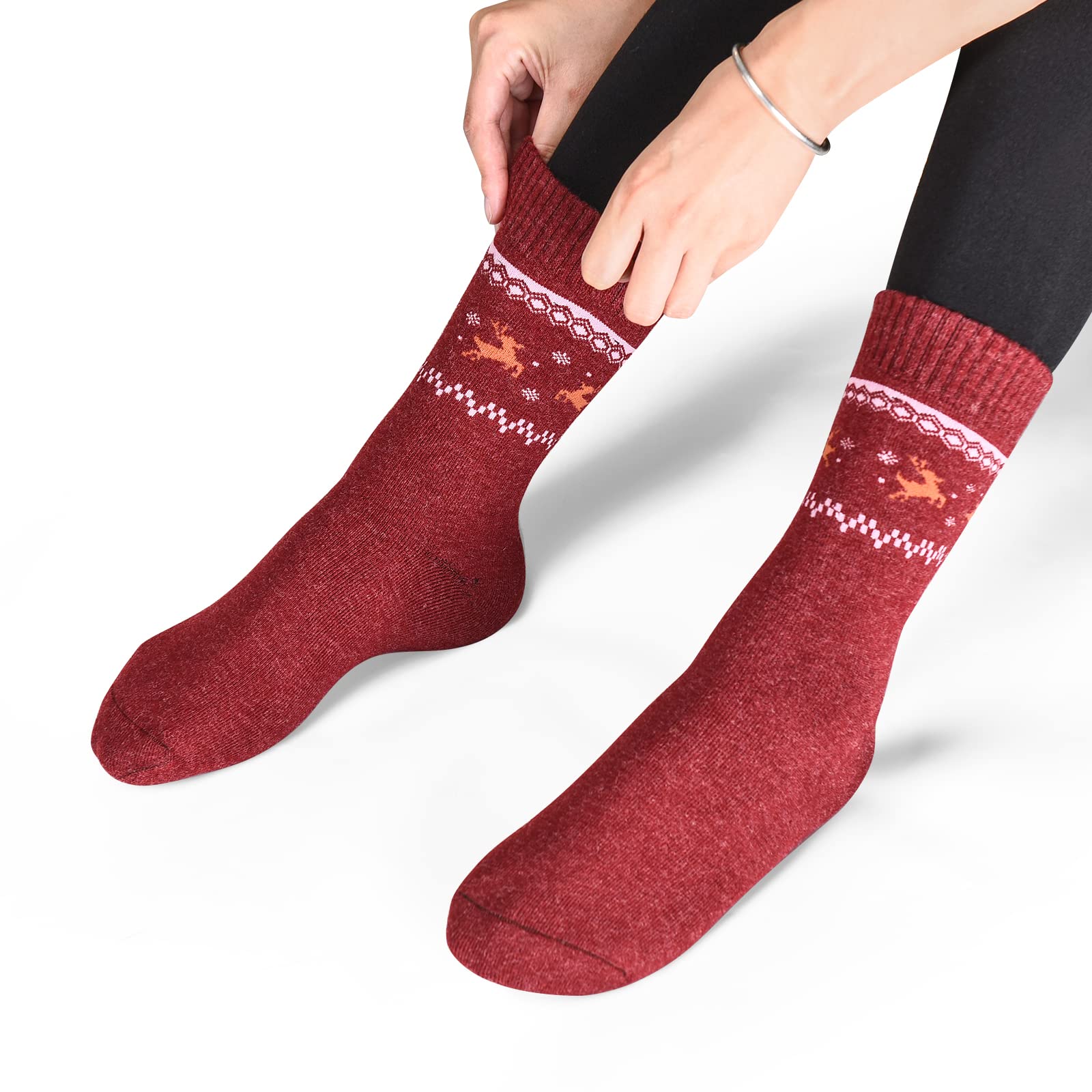 NinetoFiveLife Women's Wool Hiking Socks - Pack of 4, Thick Knit Winter Socks for Outdoor Activities, Soft Terry Lined Comfortable Thermal Socks for Hiking, Camping & Cold Weather Wear