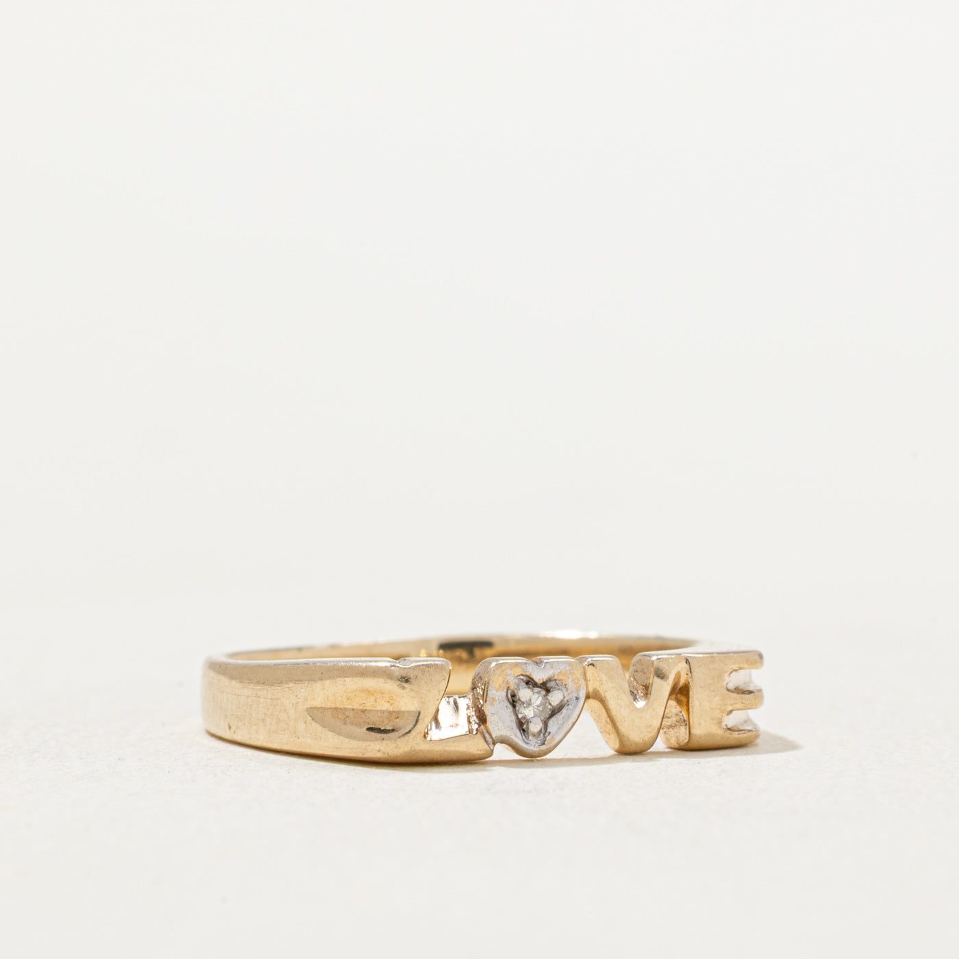0.008ct Single Stone Diamond 'LOVE' Wedding Band Ring - Size 5.75 - Elegant Promise Ring for Women, Perfect for Engagement, Anniversary & Valentine's Day Gifts