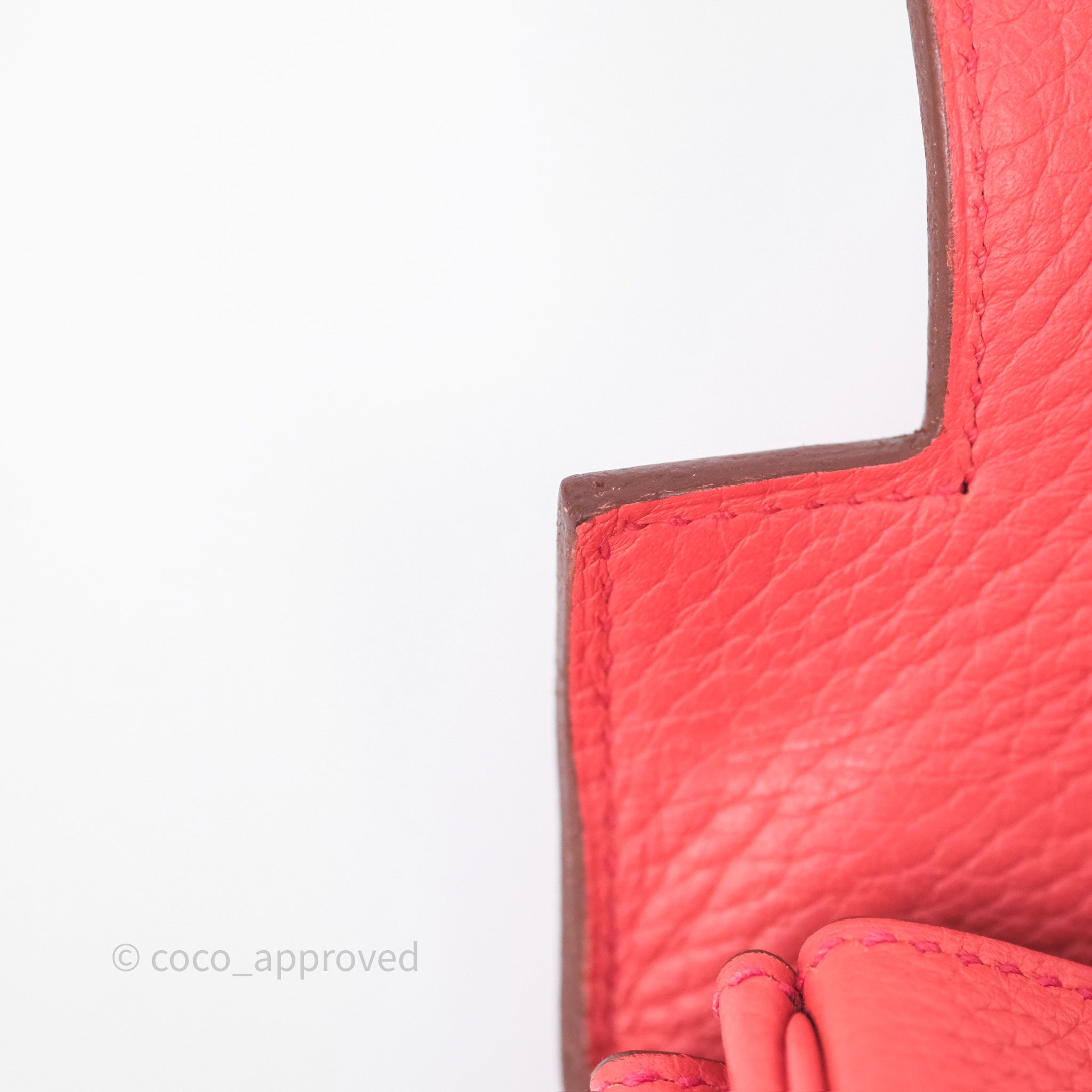 Authentic Hermès Kelly 28 Handbag in Rose Jaipur Togo Leather with Gold Hardware - Luxury Shoulder Bag for Women | Perfect for Work, Travel & Special Occasions