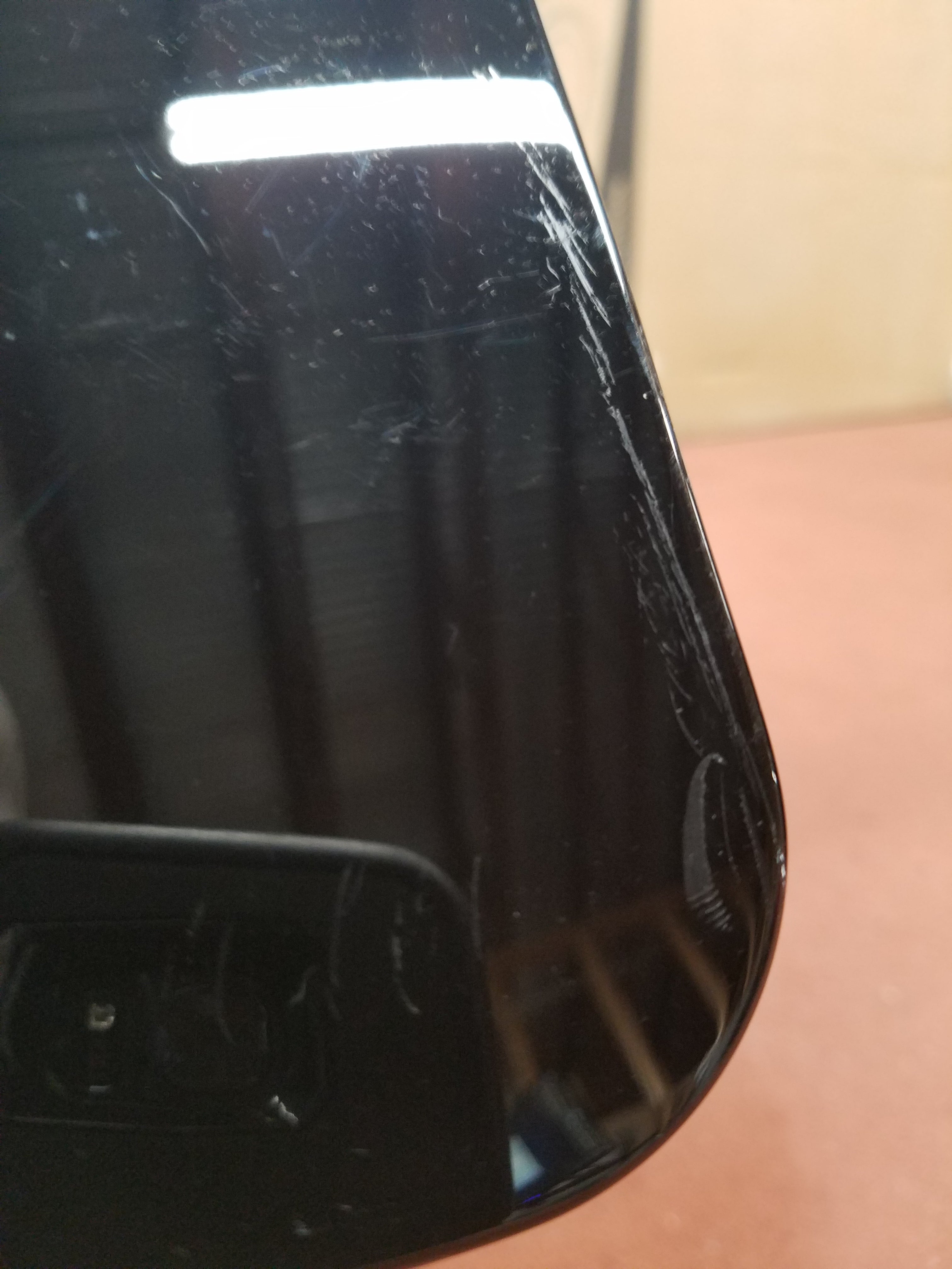 SB16 Ultra High Gloss Piano Black Power Outlet - Perfect for Home, Office & Studio Electrical Installations