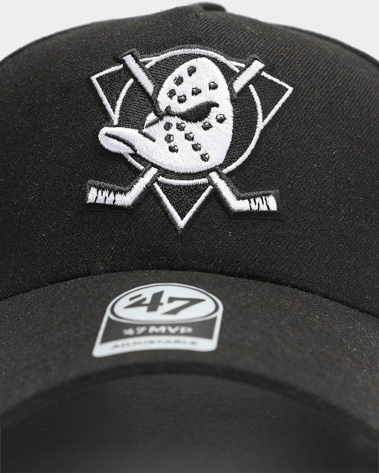 47 Brand Anaheim Ducks MVP DT Snapback Hat - Black & White Adjustable Baseball Cap for Men & Women - Perfect for Hockey Games, Sports Events & Casual Wear