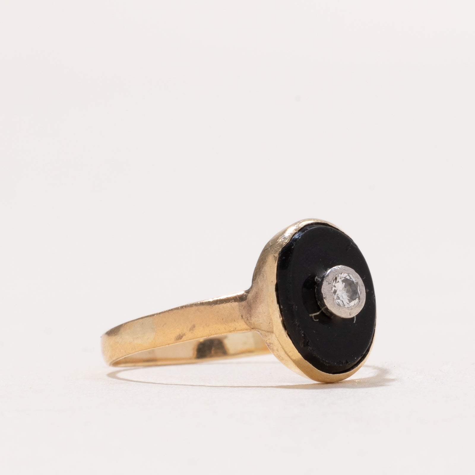 Exquisite 1.40ct Oval Cut Onyx & 0.05ct Diamond Ring - Size 5.75 | Elegant Black Gemstone Jewelry for Women | Perfect for Weddings, Anniversaries & Special Occasions