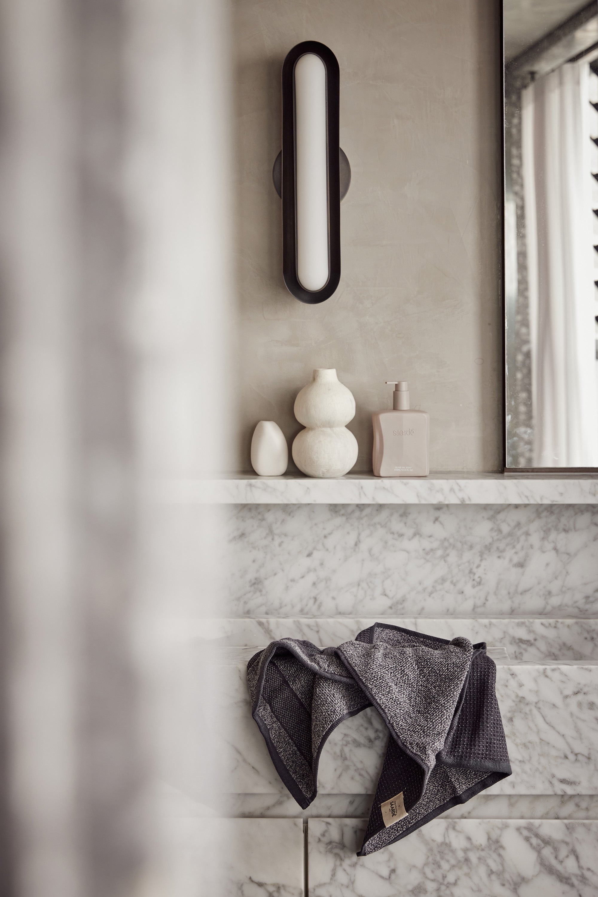 Premium Cocoon Towel Collection - Ultra Soft & Absorbent Charcoal Gray Bath Towels for Spa, Gym & Luxury Home Use