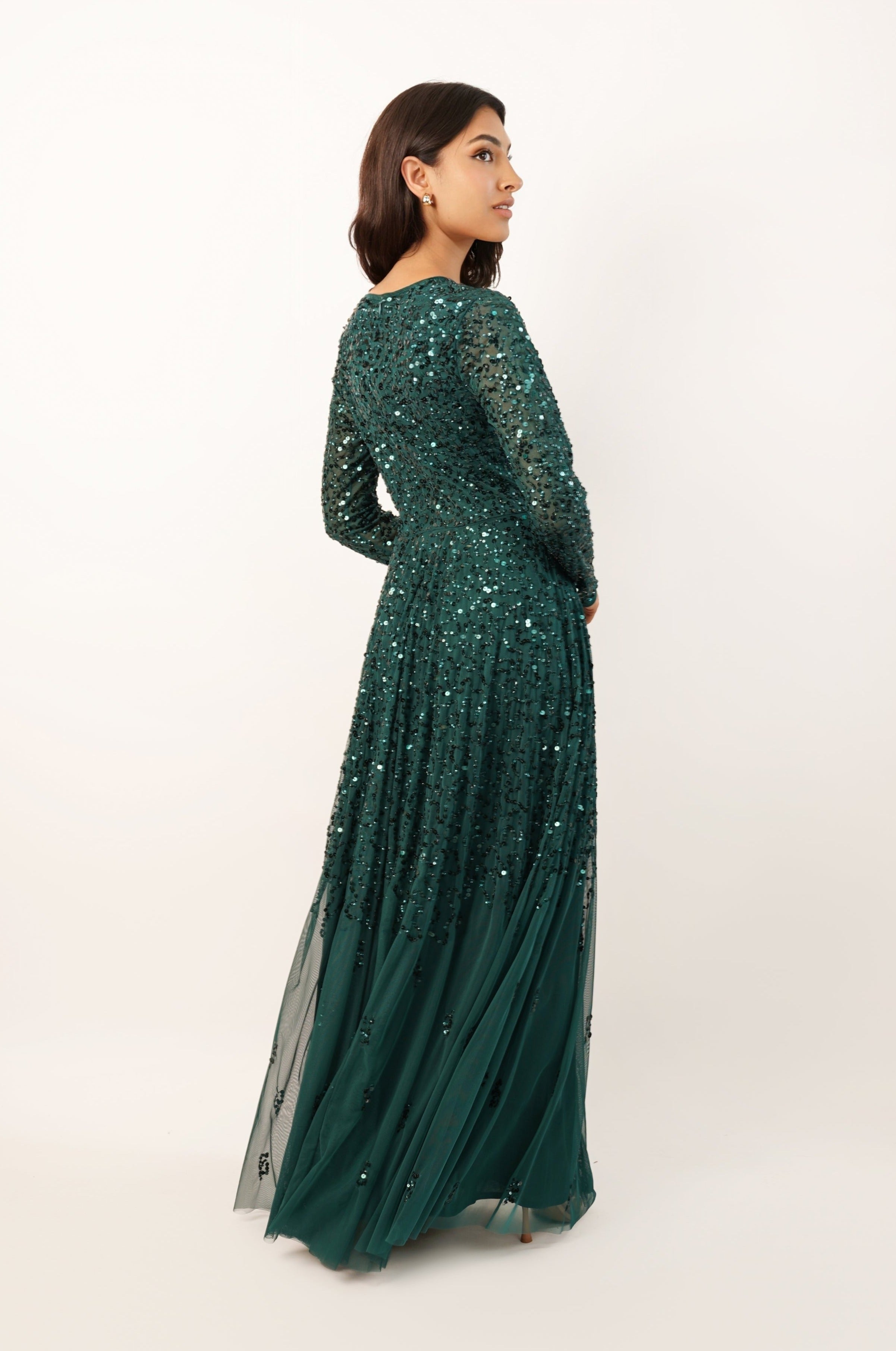Elegant Long Sleeve Embellished Maxi Dress for Women - Emerald Green Formal Gown for Evening Parties, Weddings & Special Occasions
