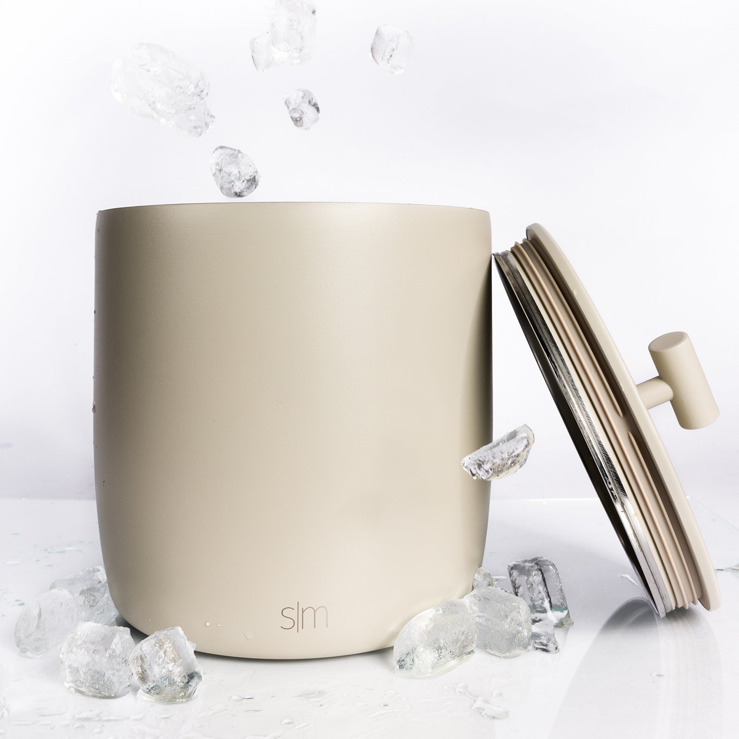 Premium Stainless Steel Ice Bucket with Lid - Keep Drinks Cold for Parties, Bars & Outdoor Events - Elegant & Durable Cocktail Chiller for Wine, Champagne & Beverages