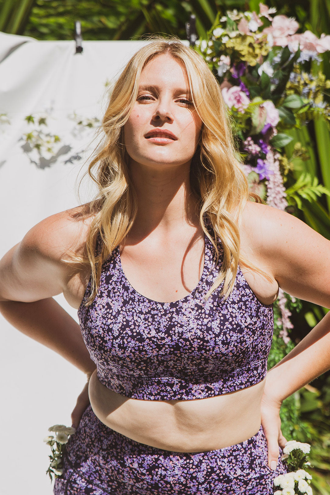 Flow Crop Floral Print Top - Women's Fashion Blouse for Spring & Summer | Casual Wear, Beach Outfits, and Boho Style