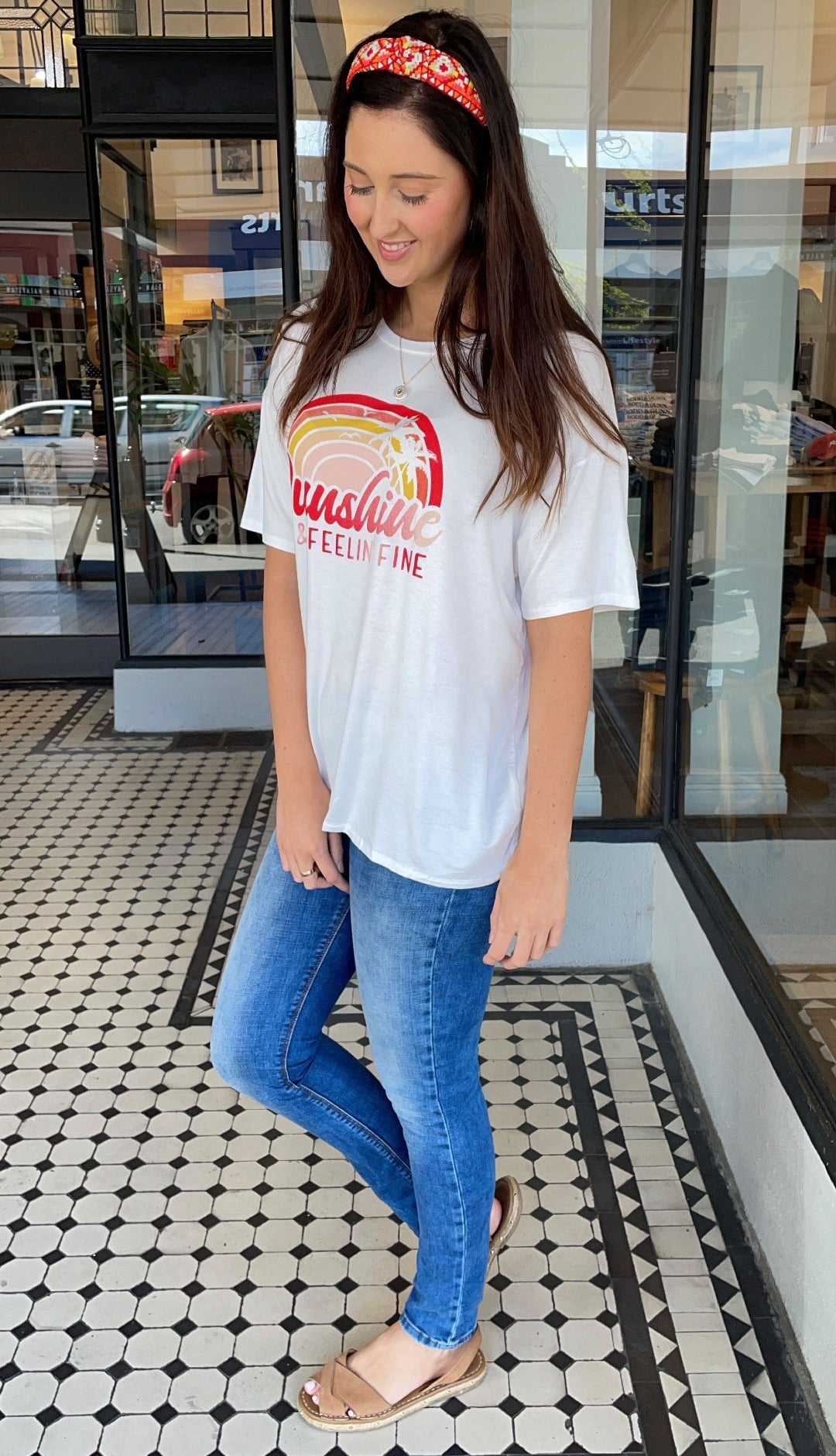 Sunshine Feeling Fine Tee - Soft Cotton Comfort T-Shirt for Women | Casual Wear, Summer Outfits & Everyday Style