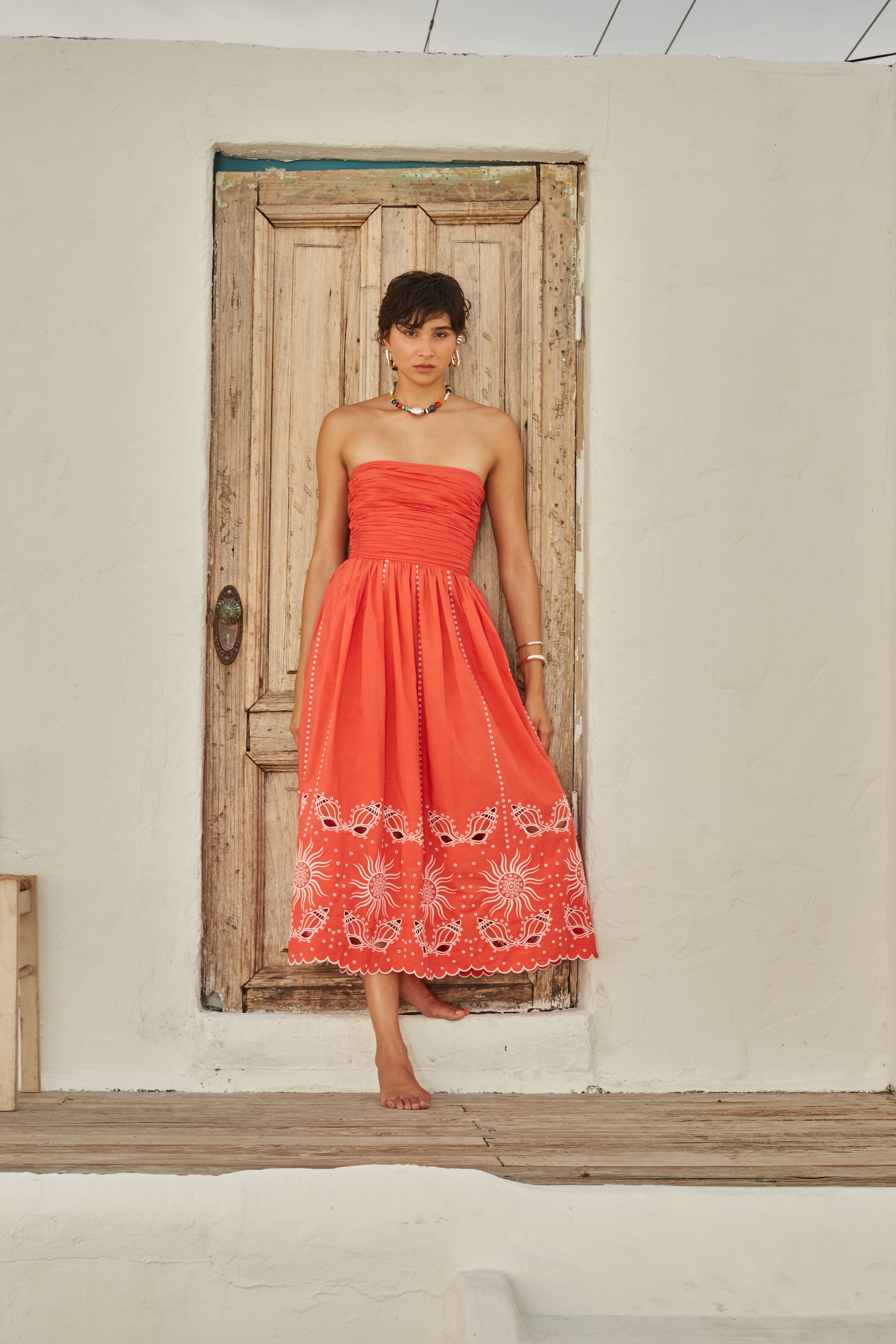 Elegant Mana Dress for Women - Final Sale | Perfect for Parties, Weddings & Special Occasions