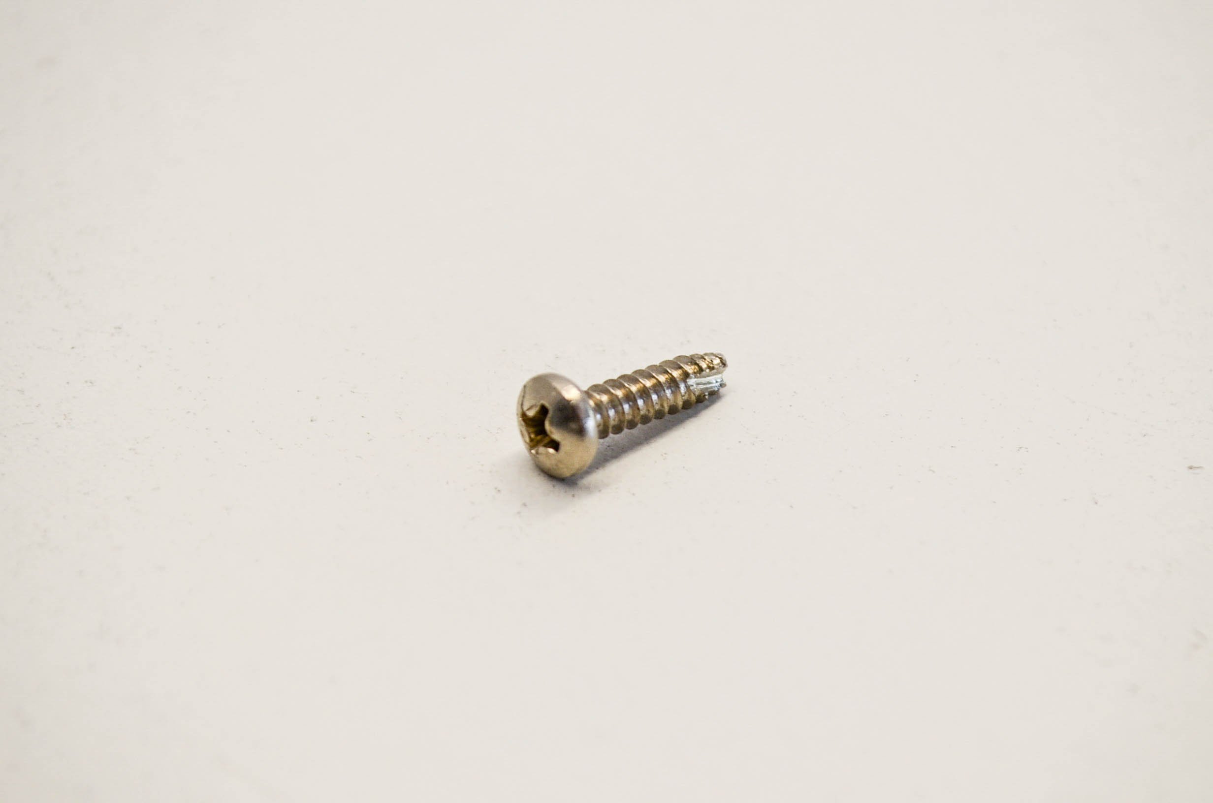 Polaris OEM Wheel Cover Screw Replacement for 1985-1995 RXL Touring XLT SKS SWE Classic 400 500 550 650 Snowmobiles - Part #7511853 - Perfect for Winter Maintenance & Off-Road Repairs