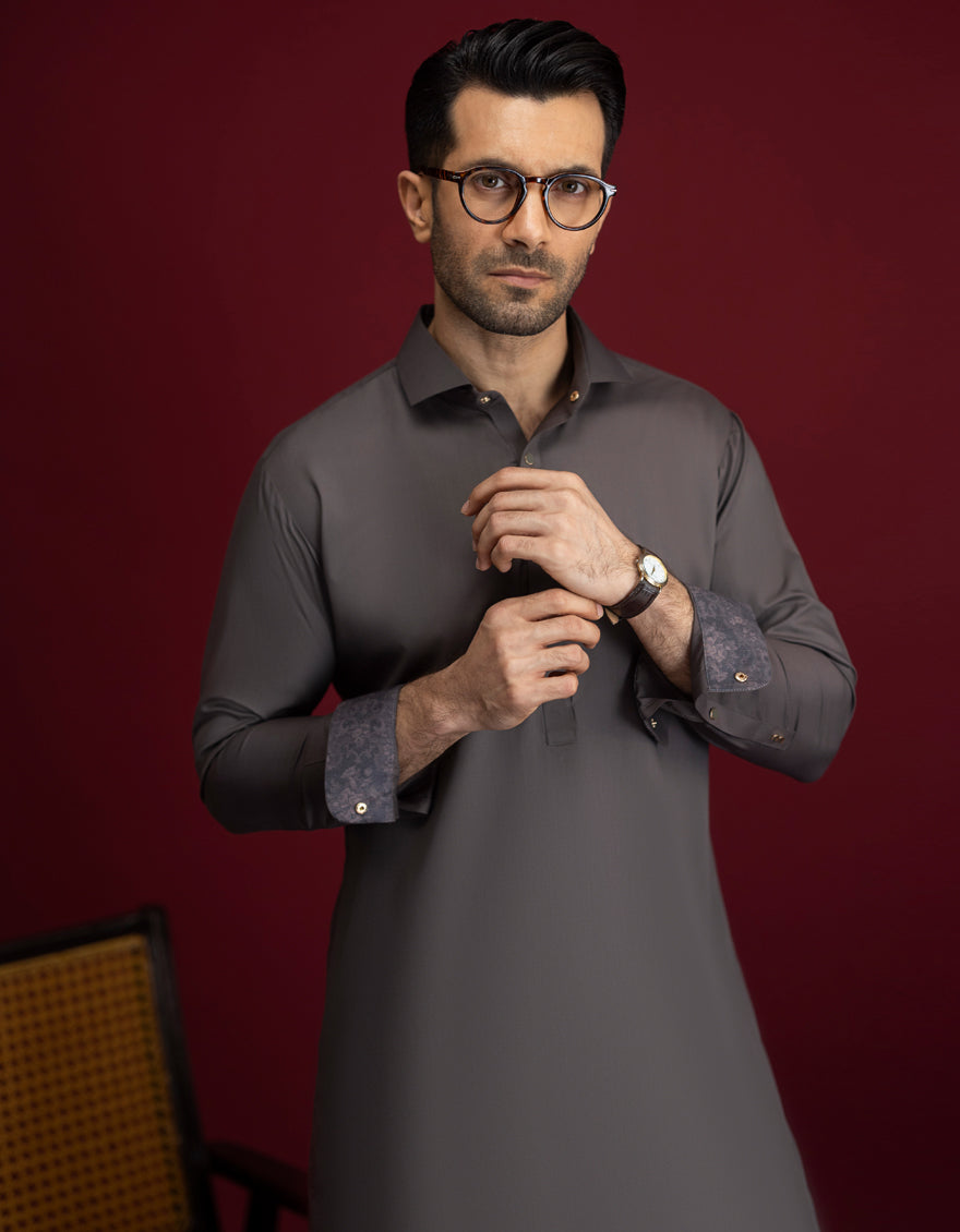 Stylish Blended Brown Shalwar Kameez Outfit for Men & Women - Premium Cast & Crew Ethnic Wear - Perfect for Weddings, Festivals & Cultural Events