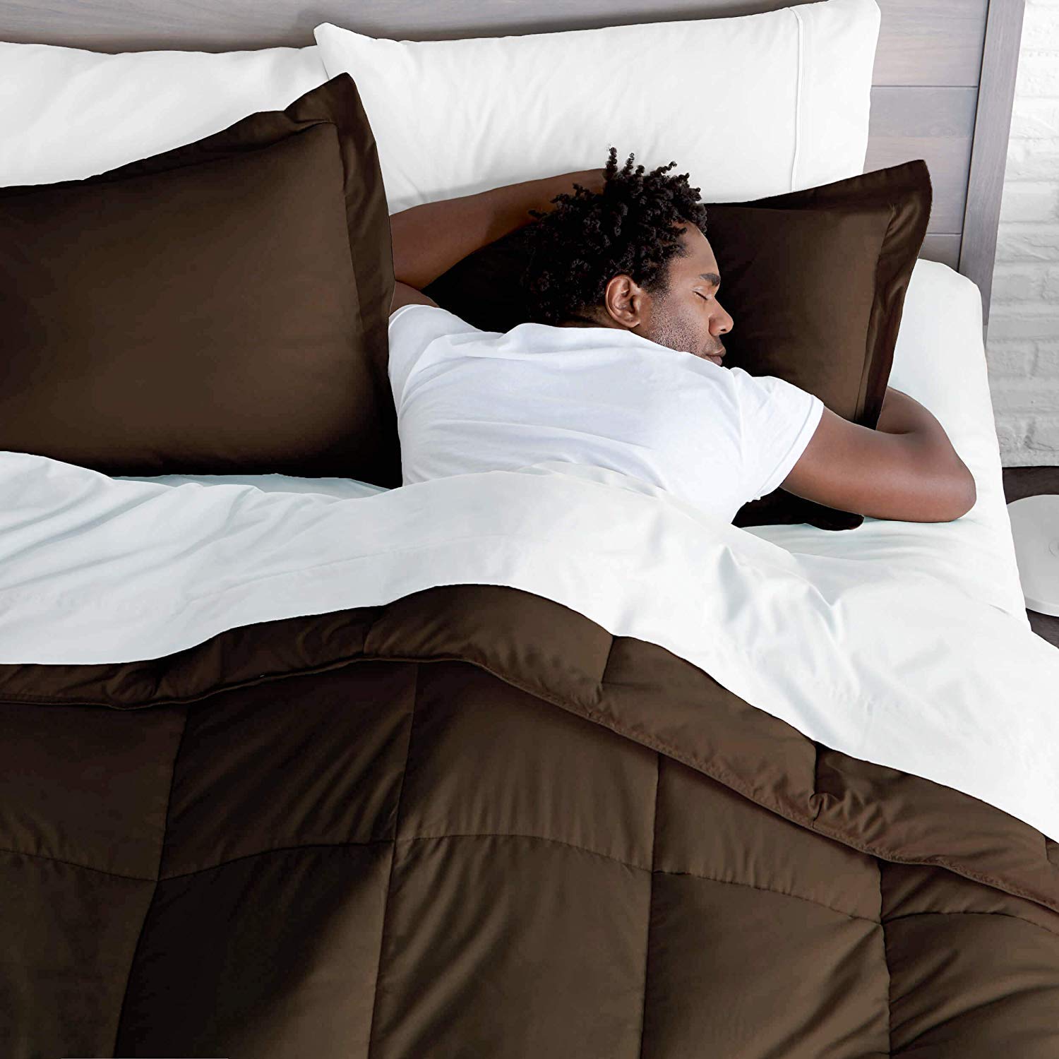 Organic Cotton Warm 400 GSM 3-Piece Quilted Microfiber Comforter Set - Down Alternative, 400TC All-Season Duvet Insert with Corner Tabs + 2 Pillowcases, Super King Size, Chocolate Brown | Perfect for Bedroom, Guest Room, and Cozy Winter Nights
