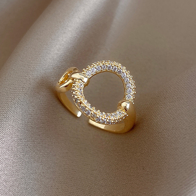 Elegant Classic Zircon Circle Ring for Women - Trendy Korean Jewelry for Wedding, Party & Everyday Wear - Dainty Finger Accessories for Special Occasions & Fashion Statements