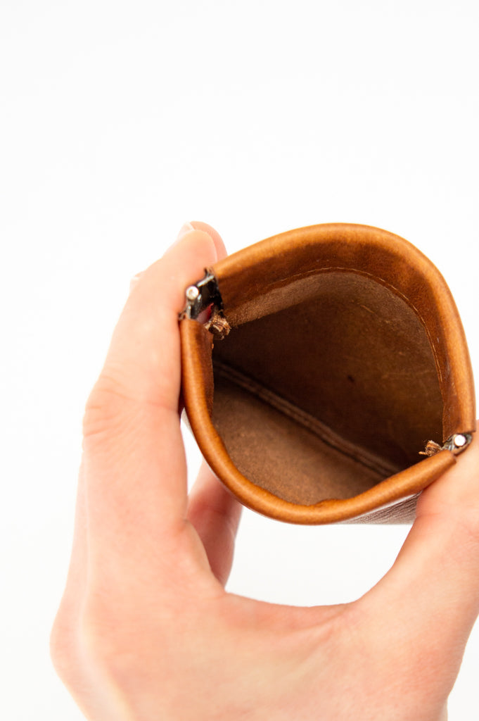 Adrian Klis 119 Natural Coin Pocket - Stylish and Functional Coin Holder for Everyday Use, Travel, and Collectors