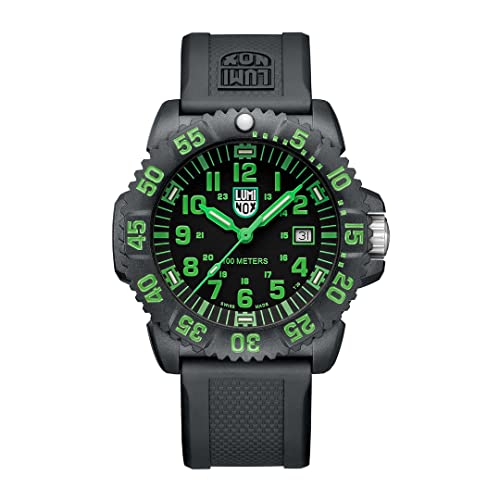 Dial: Black, Numbers: Green