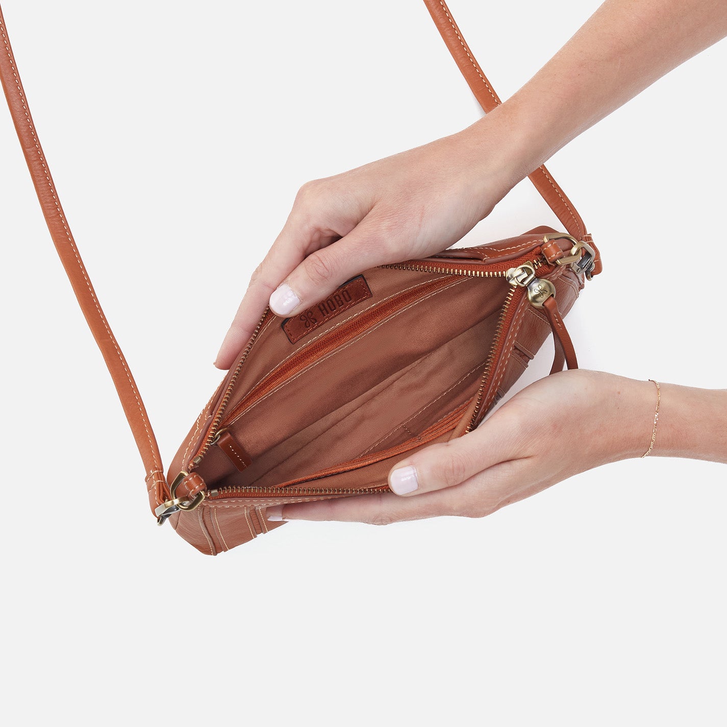 Darcy Crossbody Bag in Smooth Leather - Burnished Caramel | Stylish Women's Shoulder Purse for Everyday Use, Work & Travel