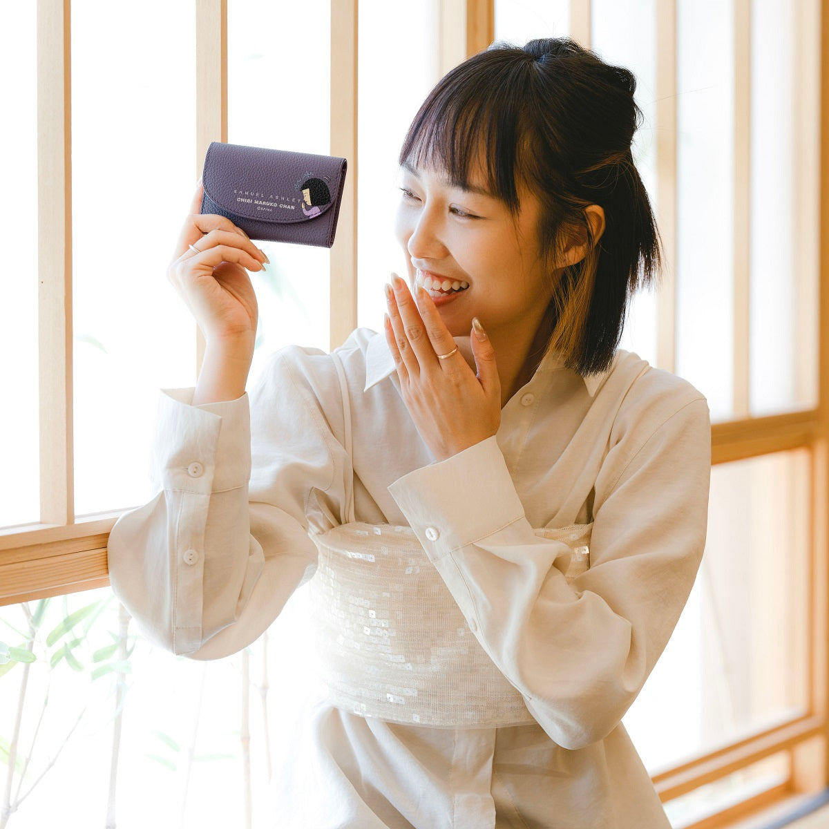 Samuel Ashley x Chibi Maruko Chan Genuine Leather Mini Wallet for Women - Cute Anime Character Design Slim Card Holder for Everyday Use, Travel & Gift Giving