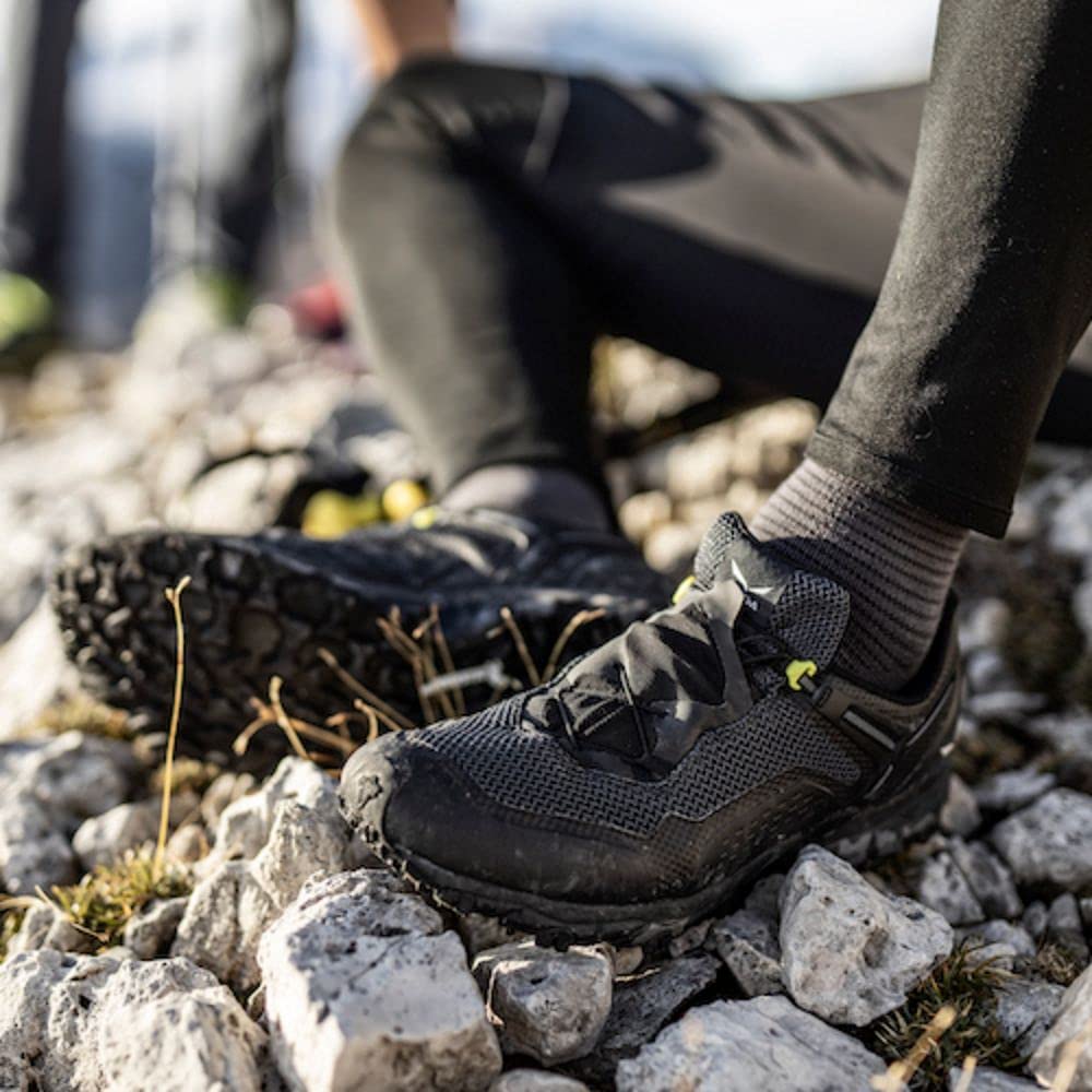 Salewa Men's Trail Running Shoes - Lightweight Hiking Shoes for Men with Grip & Support - Perfect for Outdoor Adventures, Trail Running & Hiking