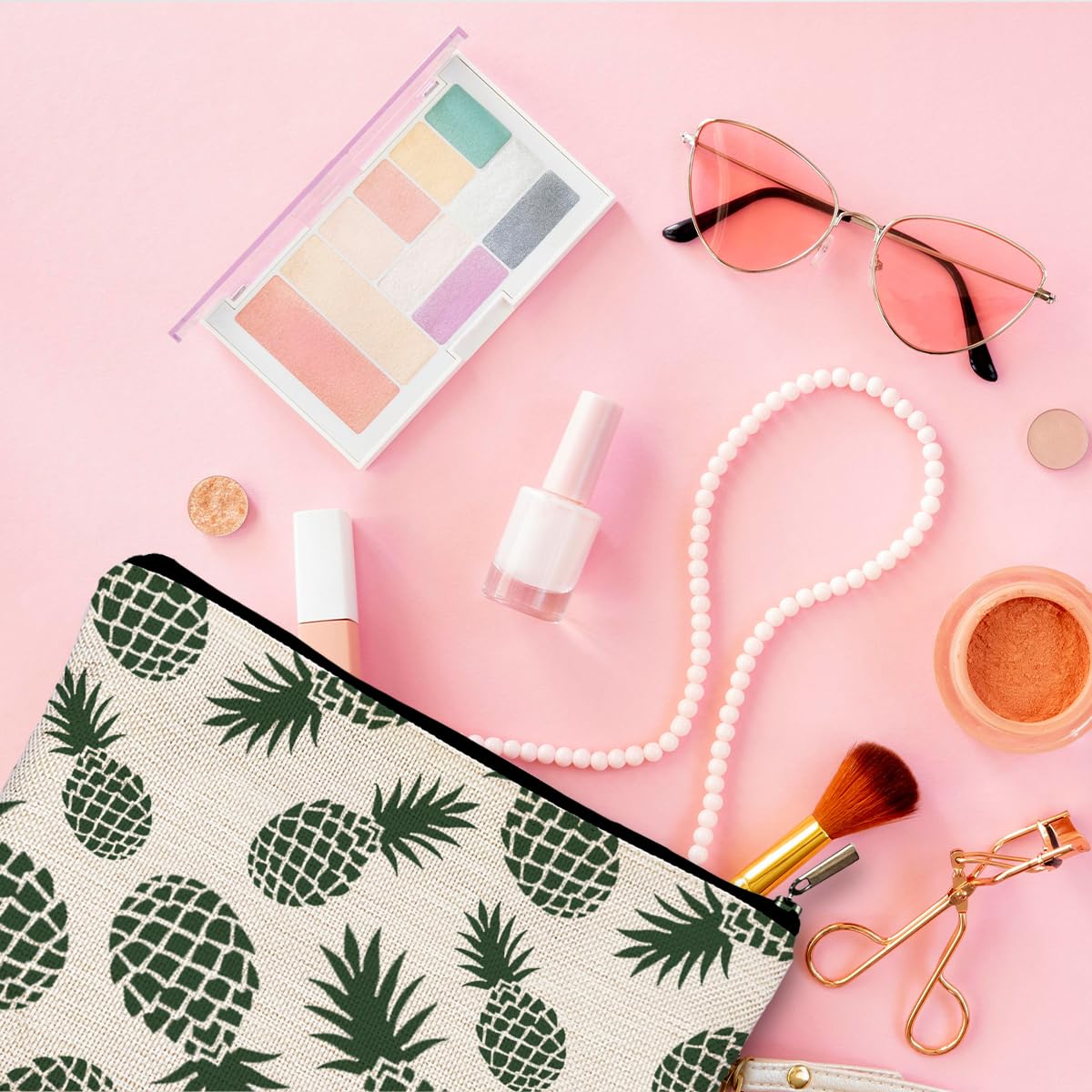 Stylish Green Pineapple Makeup Bag for Women - Summer Cosmetic & Toiletry Pouch - Perfect Pineapple Gift for Fruit Lovers - Great for Travel, Beach Trips & Everyday Use