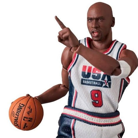 Medicom MAFEX Michael Jordan 1992 Olympic USA Team Boxset Action Figure - Collectible NBA Basketball Memorabilia for Display & Gift Giving