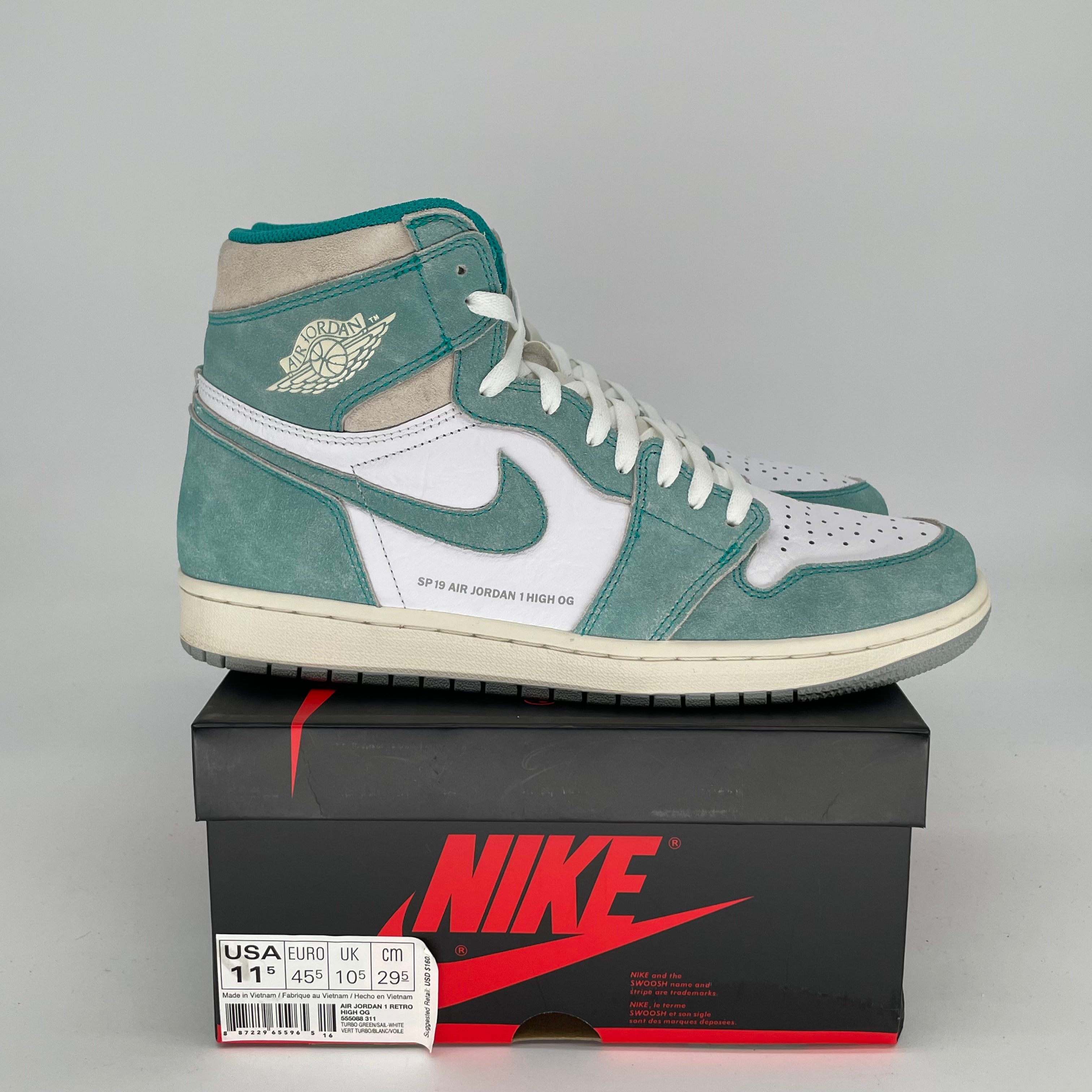 AIR JORDAN 1 Retro High OG 