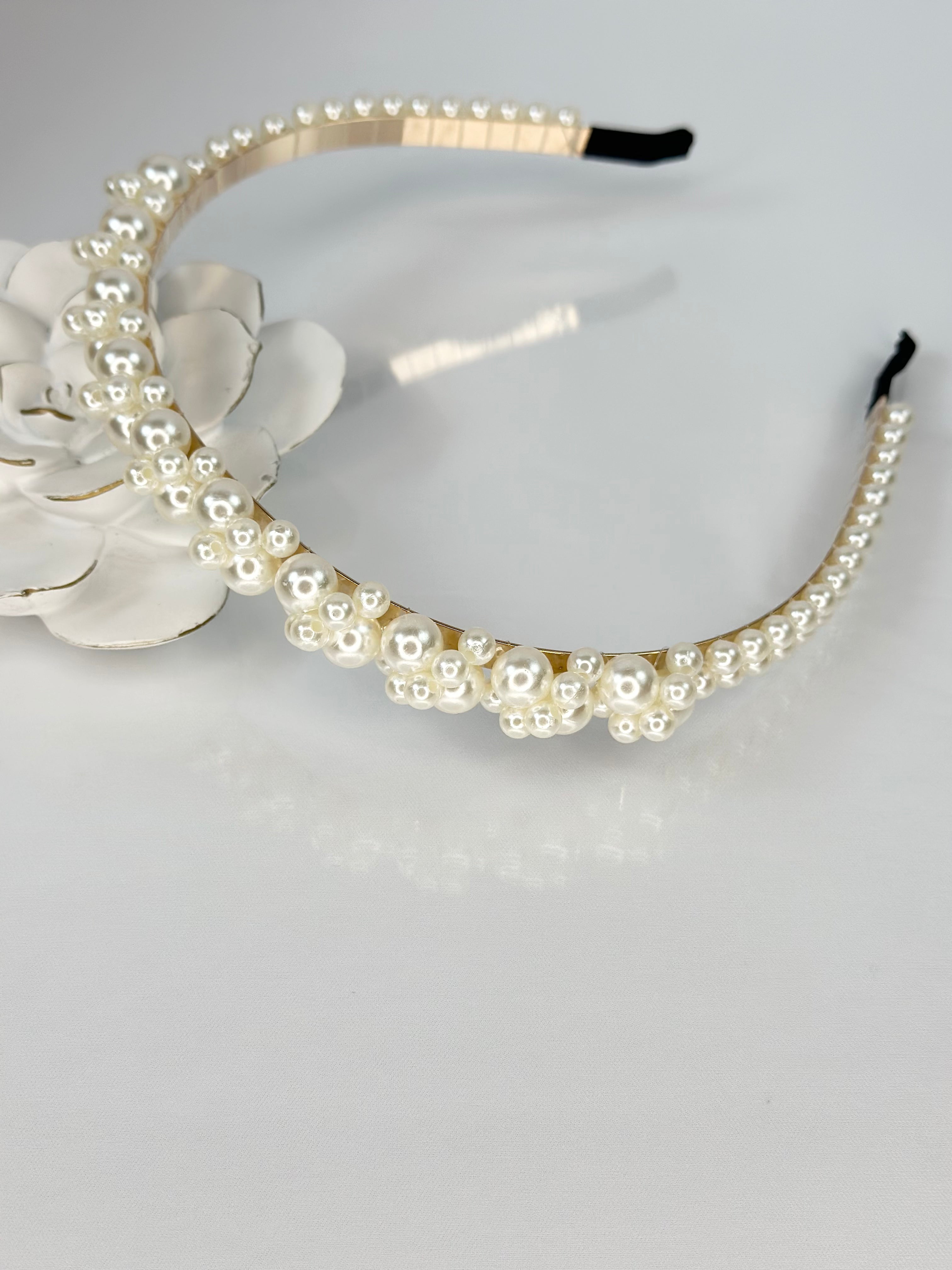 Elegant Pearl Headband for Women - Style 5672 | Wedding, Party & Special Occasion Hair Accessory