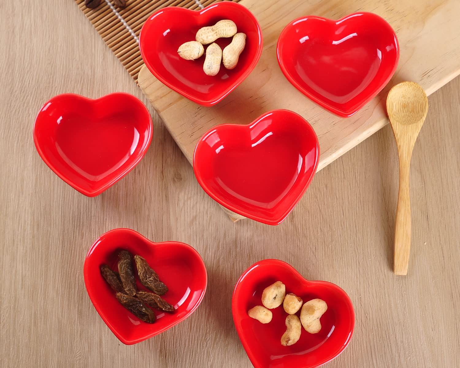 WHJY Red Heart-Shaped Ceramic Side Dish Bowls - Set of 6, Contemporary Porcelain Condiment Dishes for Soy Sauce, Dipping Sauces, Perfect for Wedding, Birthday Parties & Home Dining Decor