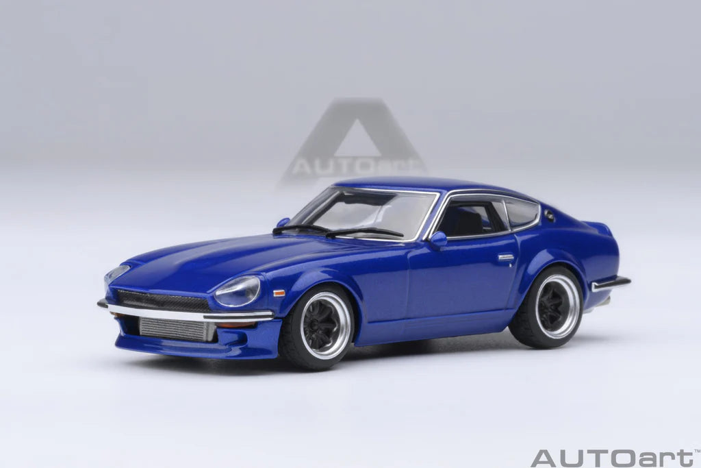 PREORDER AUTOart 1:64 Scale Nissan Fairlady Z Wangan Midnight Akuma no Z Model Car - Comic #4 Version - Perfect for Diecast Collectors, Anime Fans & Japanese Car Enthusiasts - Display Case & Gift Box Included