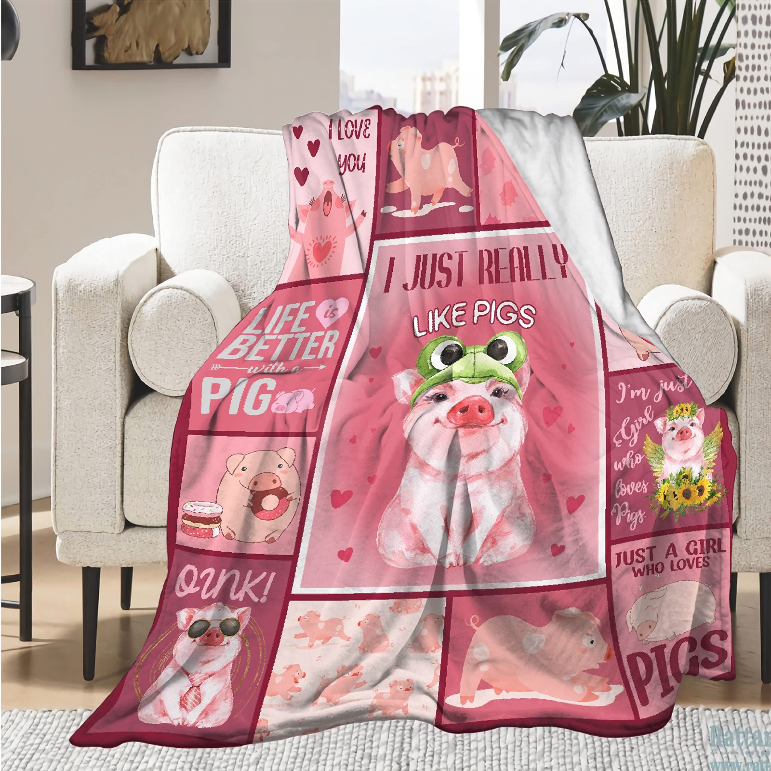 Soft Warm Plush Cartoon Pig Throw Blanket - Cozy Fleece Blanket for Girls, Women & Pig Lovers - XL 120x90 Inch Oversized Farm Animal Blanket - Perfect for Bed, Sofa, Couch & Family Movie Nights