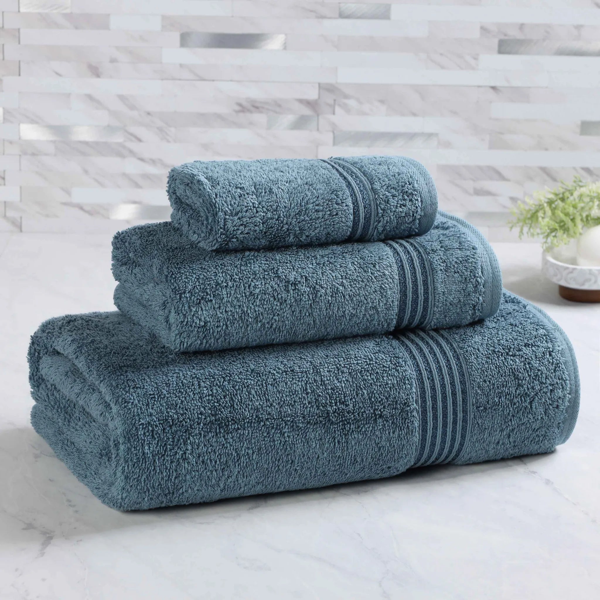 Premium Egyptian Cotton Plush 3-Piece Luxury Bath Towel Set - Ultra Absorbent & Soft for Spa, Bathroom & Hotel Use