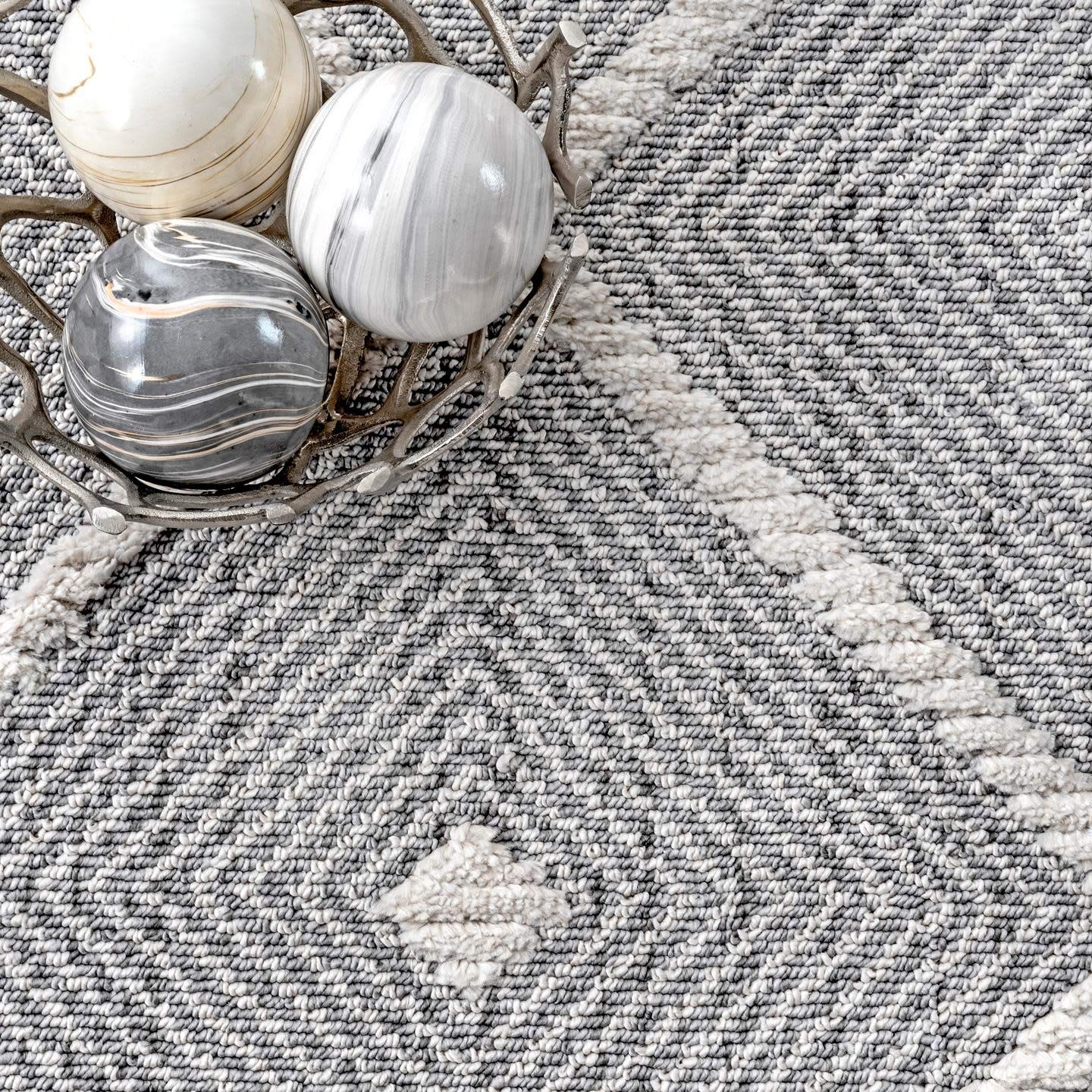 nuLOOM Diamond Deyton 5x8 Grey Area Rug - Soft Modern Geometric Design for Living Room, Bedroom & Office Decor