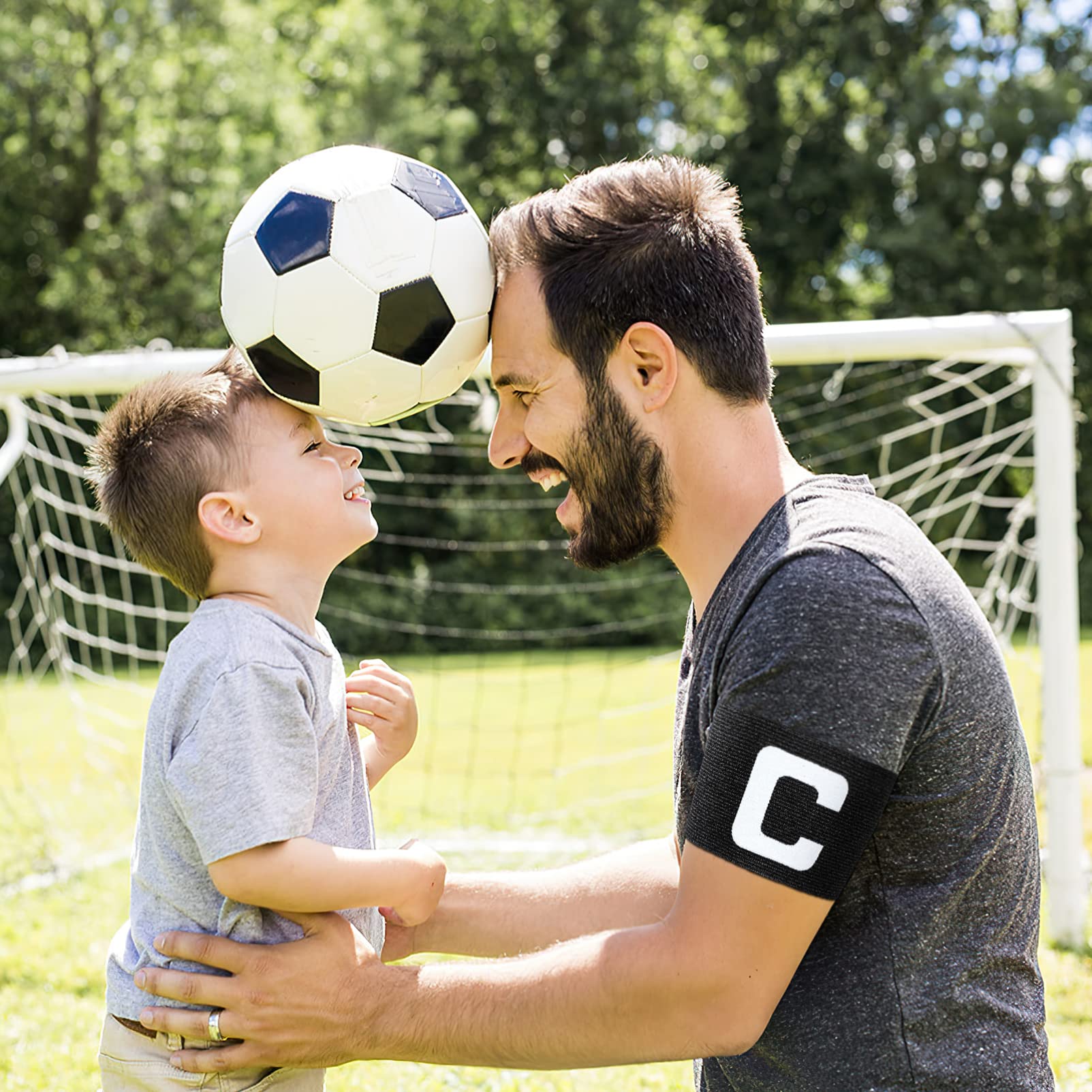 LIOOBO Football Captain Armband - Adjustable Black Soccer Arm Band for Team Sports, Training & Matches - Durable Sports Accessories for Players, Coaches & Referees (1PC) - Perfect for Football, Soccer, Rugby & School Sports Events