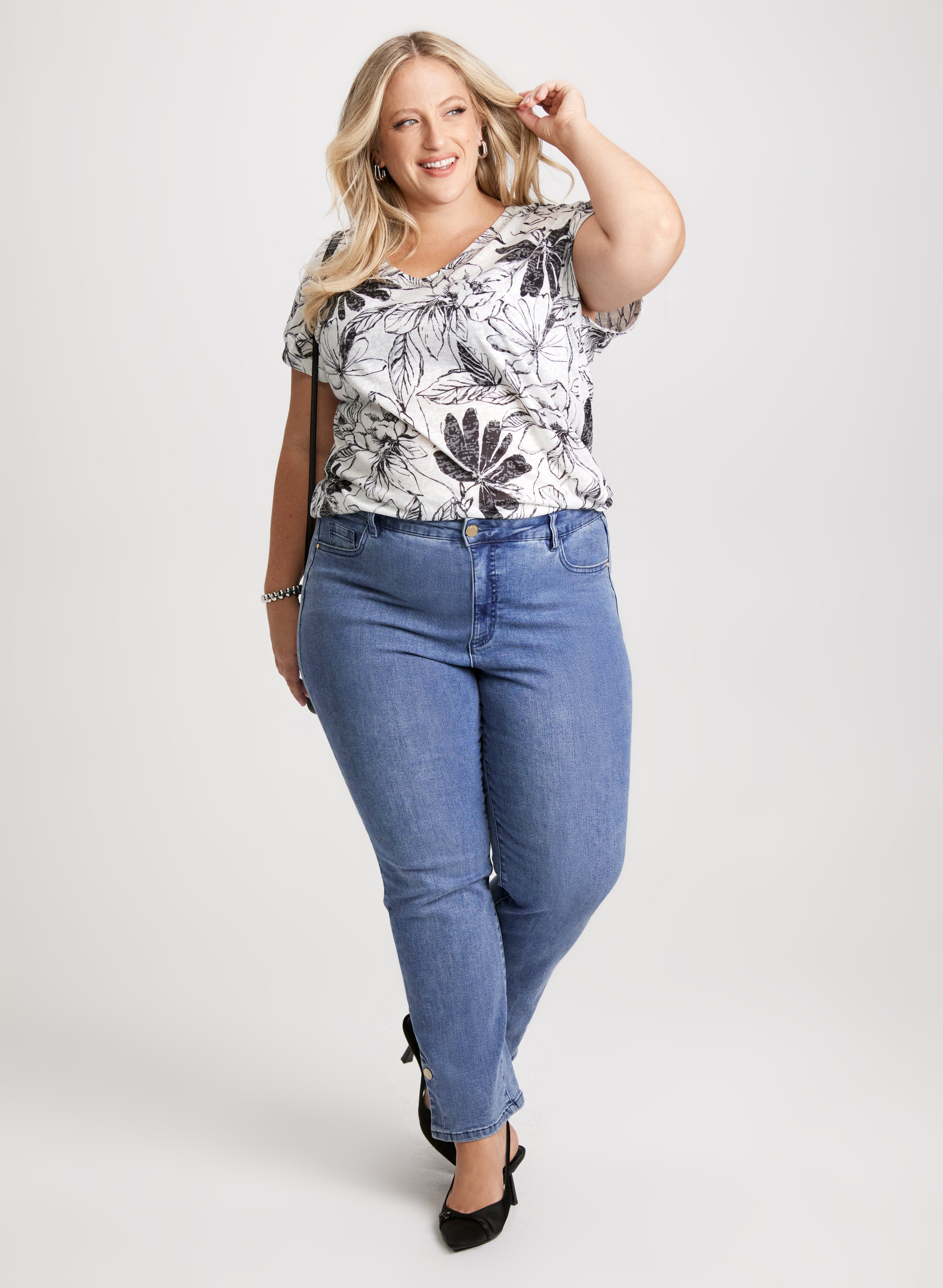 Floral Print Burnout T-Shirt & Straight Leg Jeans Set - Women's Casual Outfit for Summer, Streetwear, and Date Night