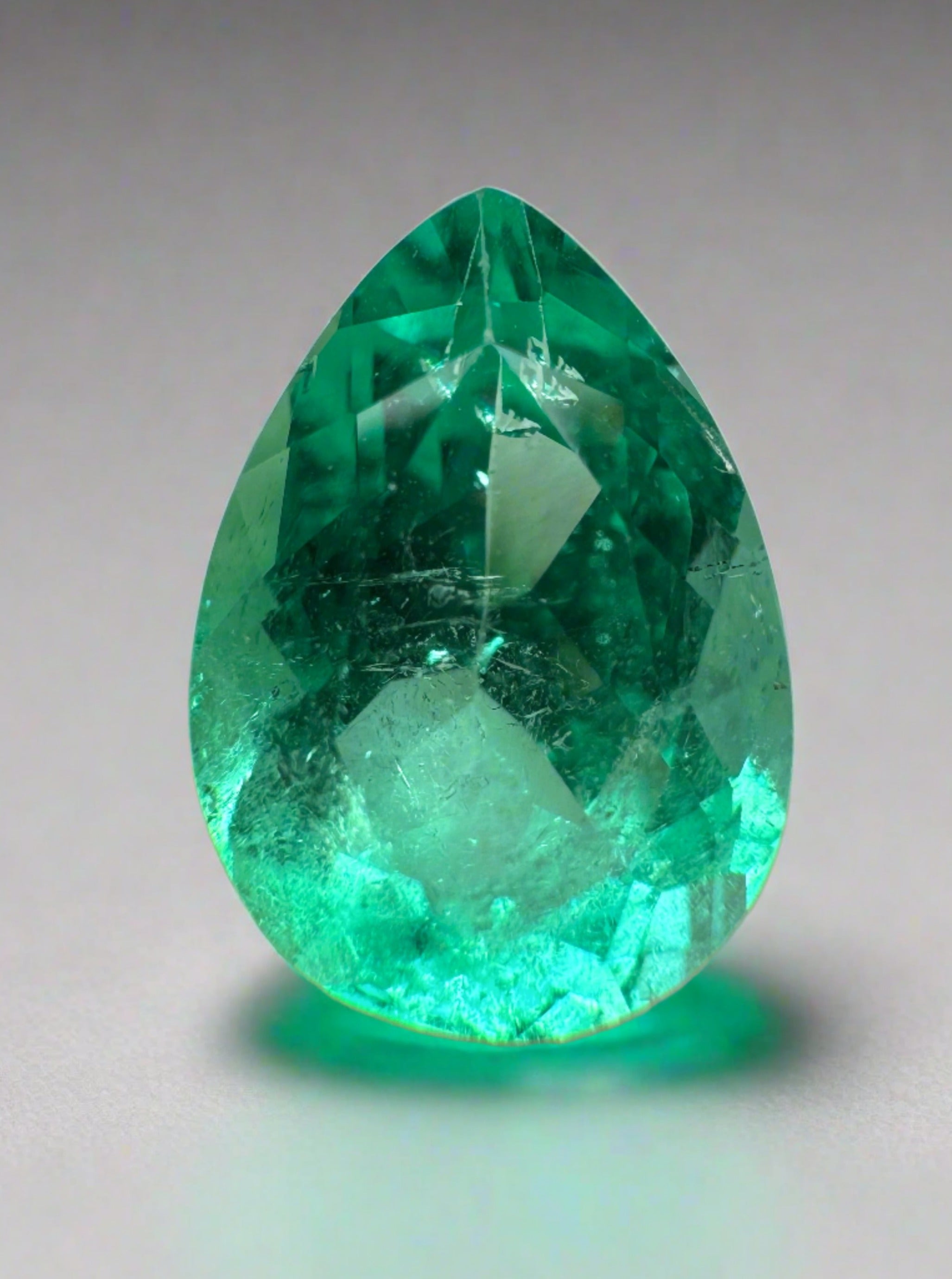 2.77 Carat 11x8mm Bubbly Natural Loose Colombian Emerald Pear Cut Gemstone for Jewelry Making, Engagement Rings & Luxury Gifts