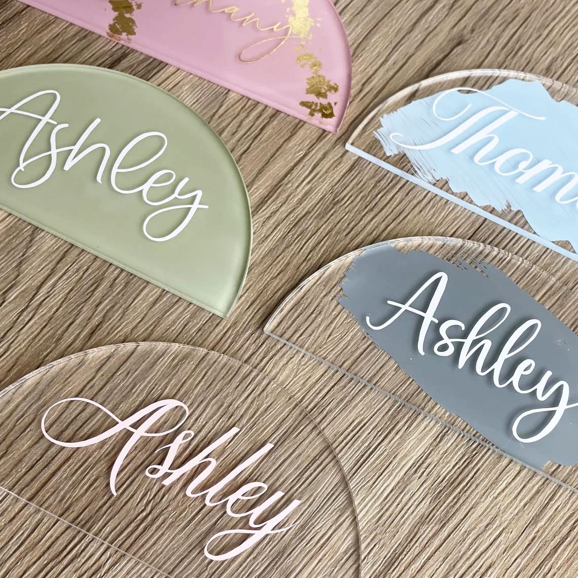 JINMURY 20 Pcs Clear Half Circle Acrylic Place Cards for Weddings - DIY Handwritten Seating Name Cards, Arch Acrylic Blanks for Table Decor - Perfect for Wedding Reception, Bridal Shower, and Banquet Place Settings