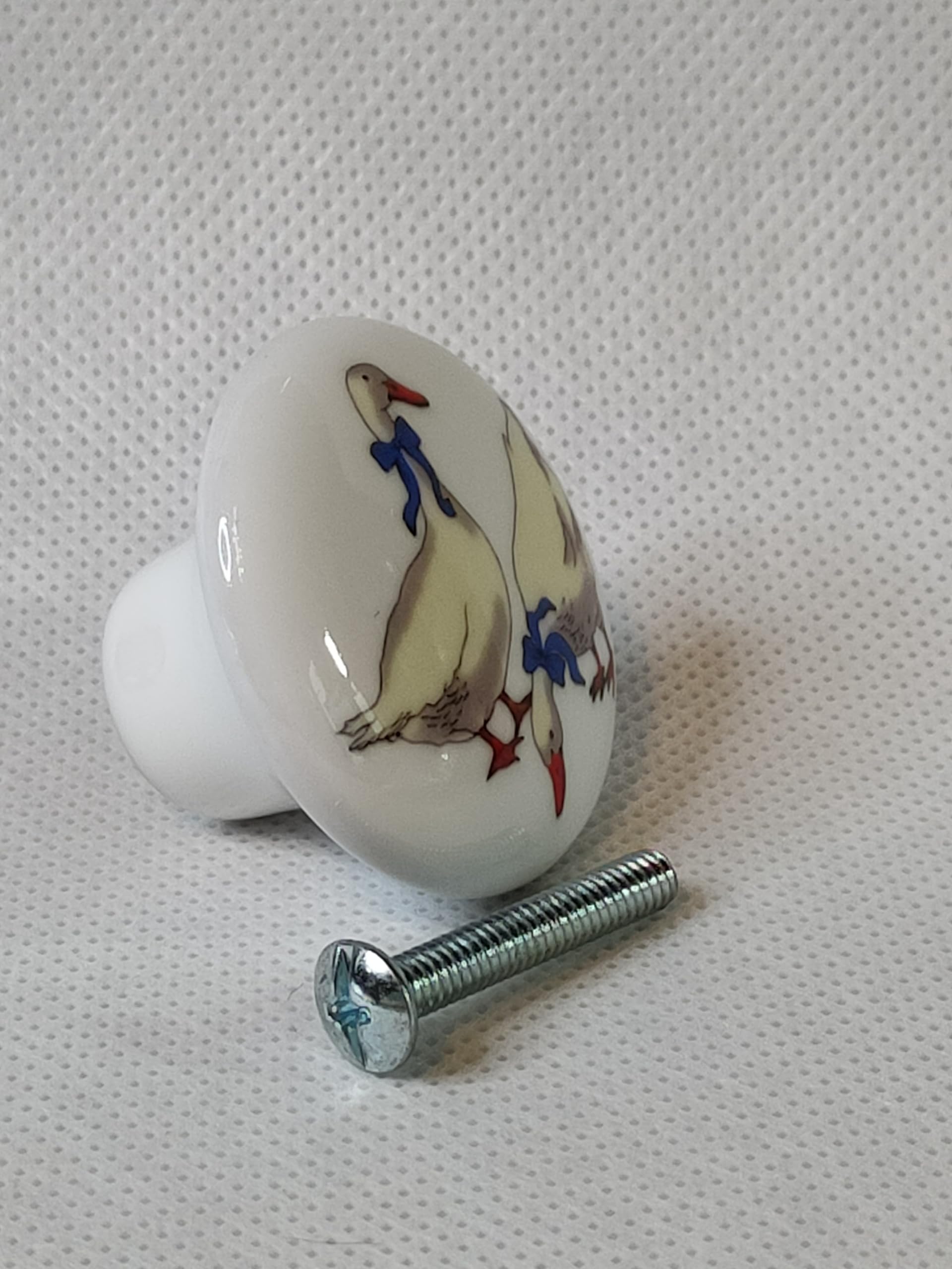 Glossy White Ceramic Cabinet Knobs - Goose Dresser Drawer Pulls for Bedroom, Bathroom & Kitchen Cabinets - Elegant Hardware for Home Decor