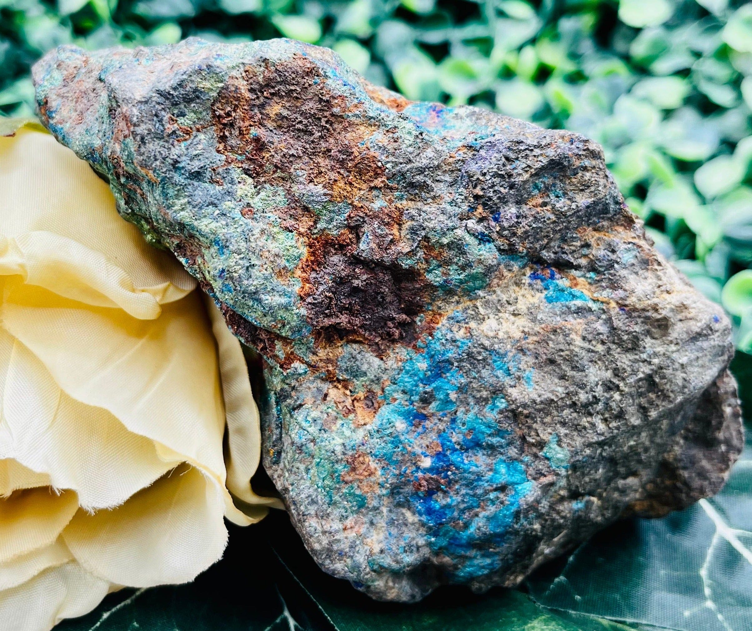 Natural Chalcopyrite Crystal Specimen - Raw Copper Ore Mineral for Collectors, Healing & Decor | Perfect for Rock Collections, Energy Healing & Home Display
