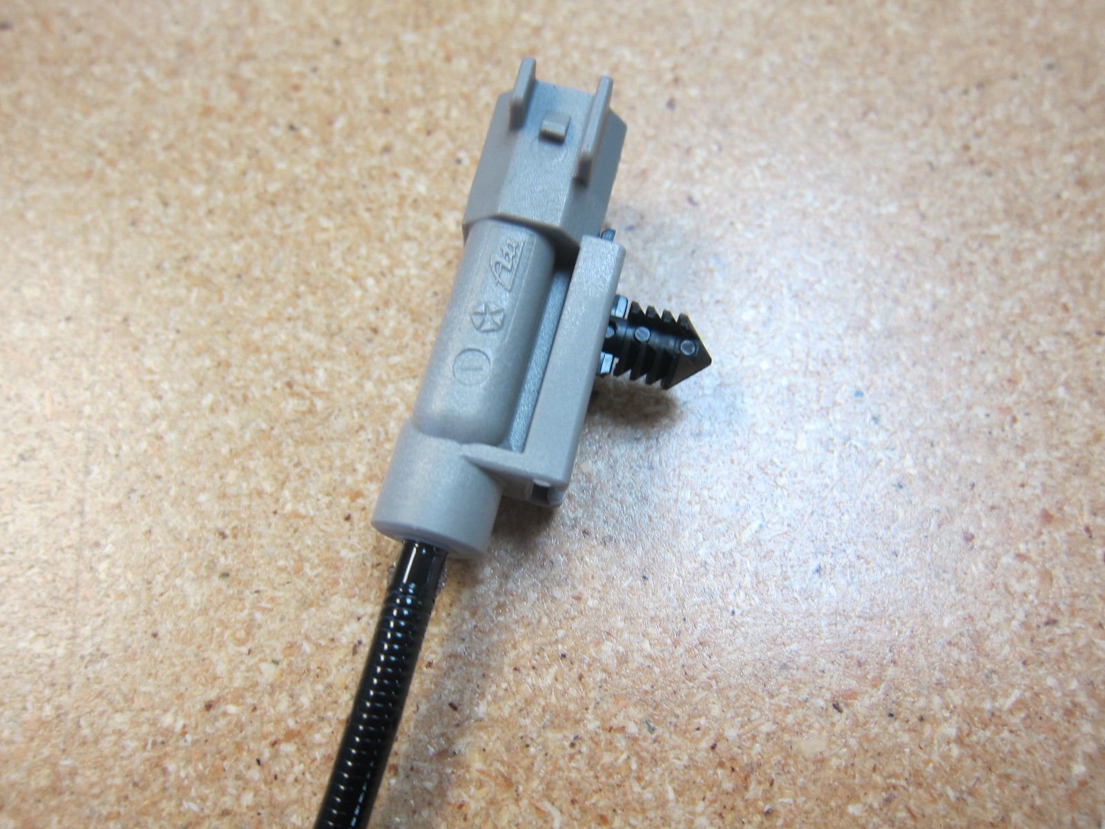 Jeep Wrangler Commander Grand Cherokee Wheel Speed Sensor - Mopar OEM Replacement Part for Off-Road & Daily Driving