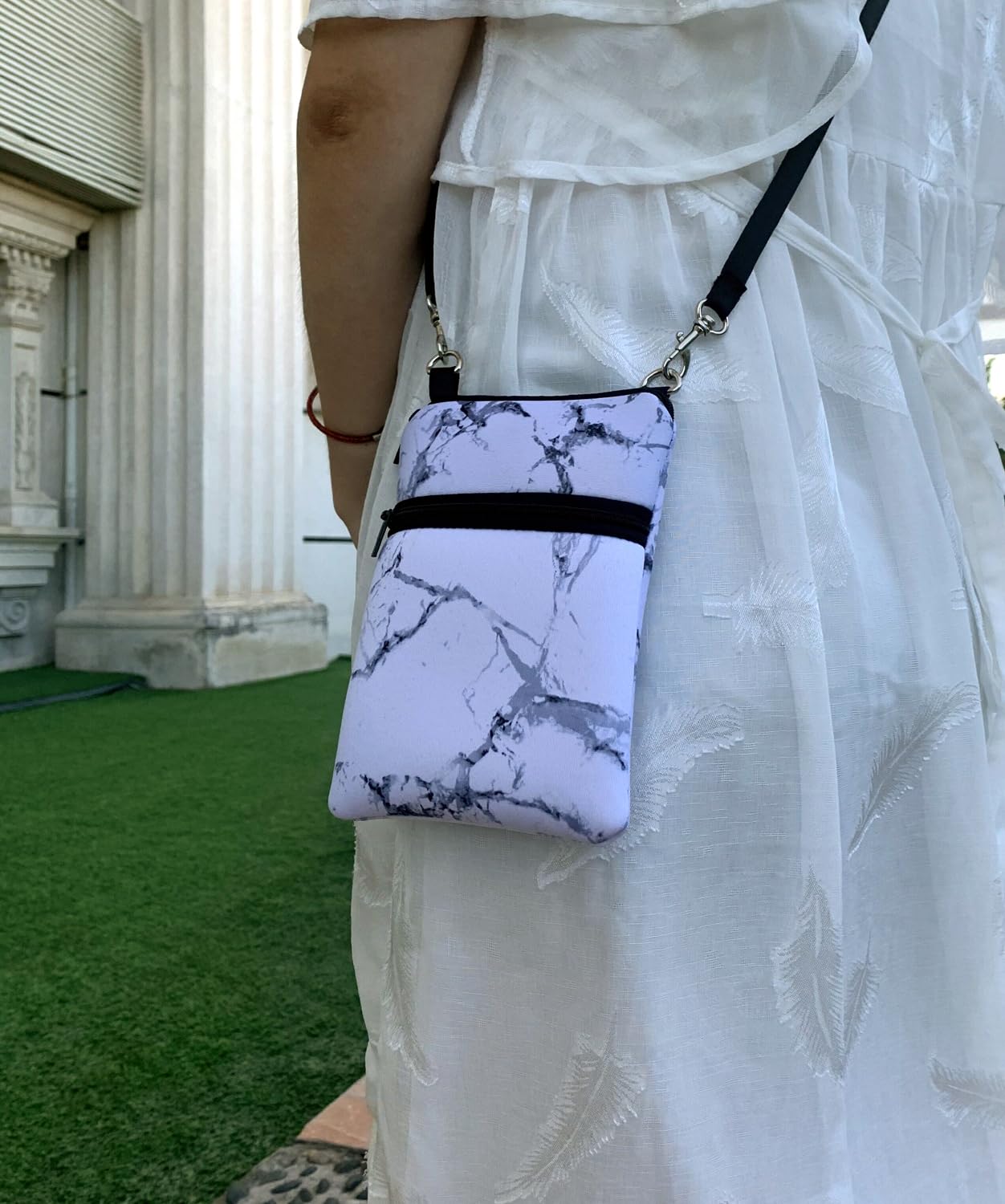Wanty Small Crossbody Phone Bag for Women - Stylish Cell Phone Purse with Adjustable Shoulder Strap, RFID Blocking Smartphone Wallet (White) - Perfect for Travel, Shopping, and Everyday Use