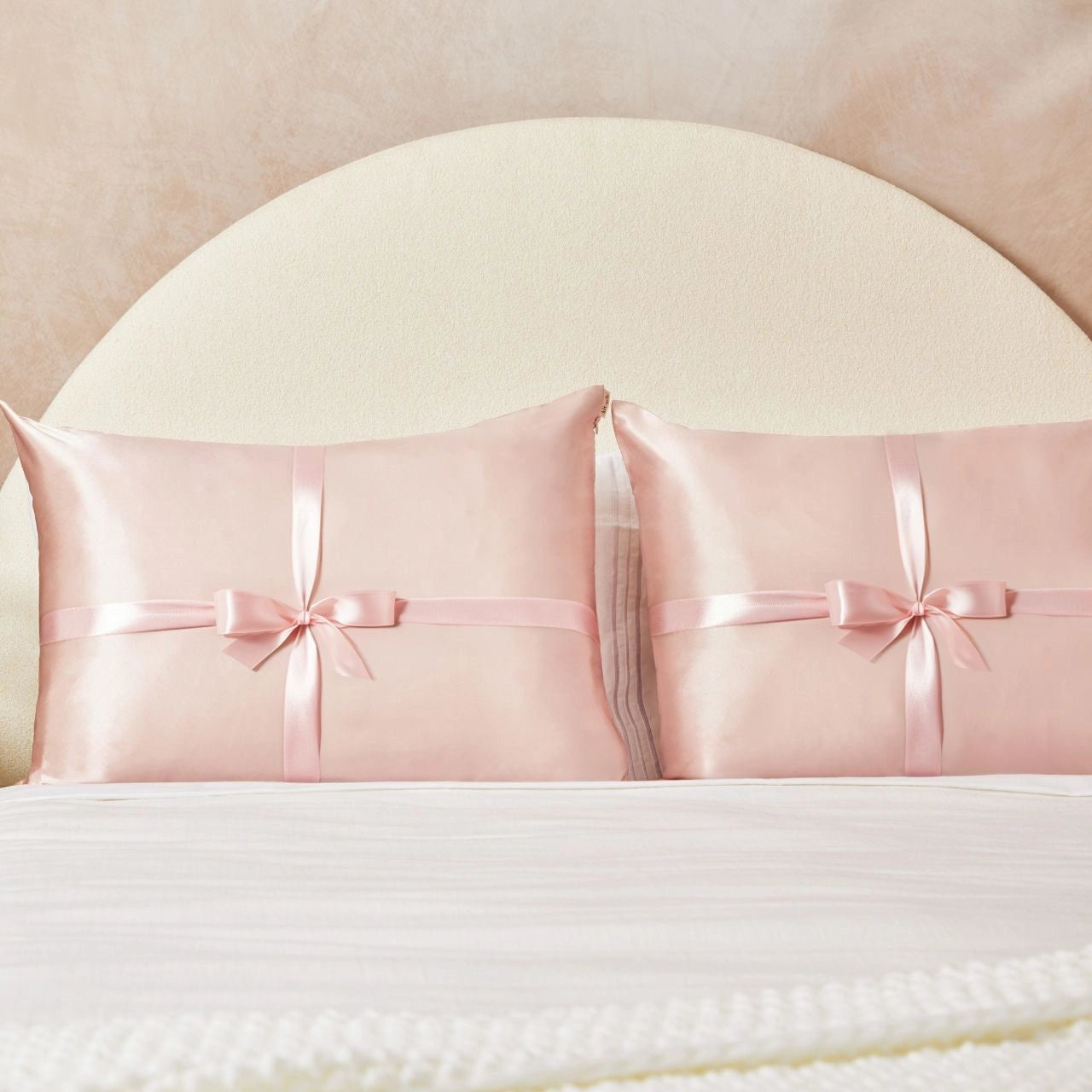 Kitsch Holiday Standard Pillowcase Set of 2 - Festive Christmas Bedding for Cozy Home Decor & Seasonal Styling
