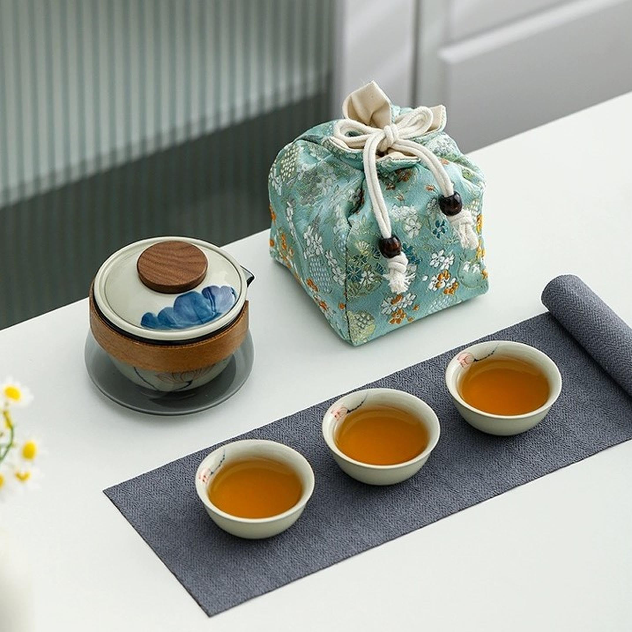 Floral-Themed Portable Tea Set - 1 Ceramic Teapot & 3 Mini Cups - Perfect Tea Gift for Tea Lovers (Lotus Design) - Ideal for Travel, Picnics & Home Tea Ceremonies