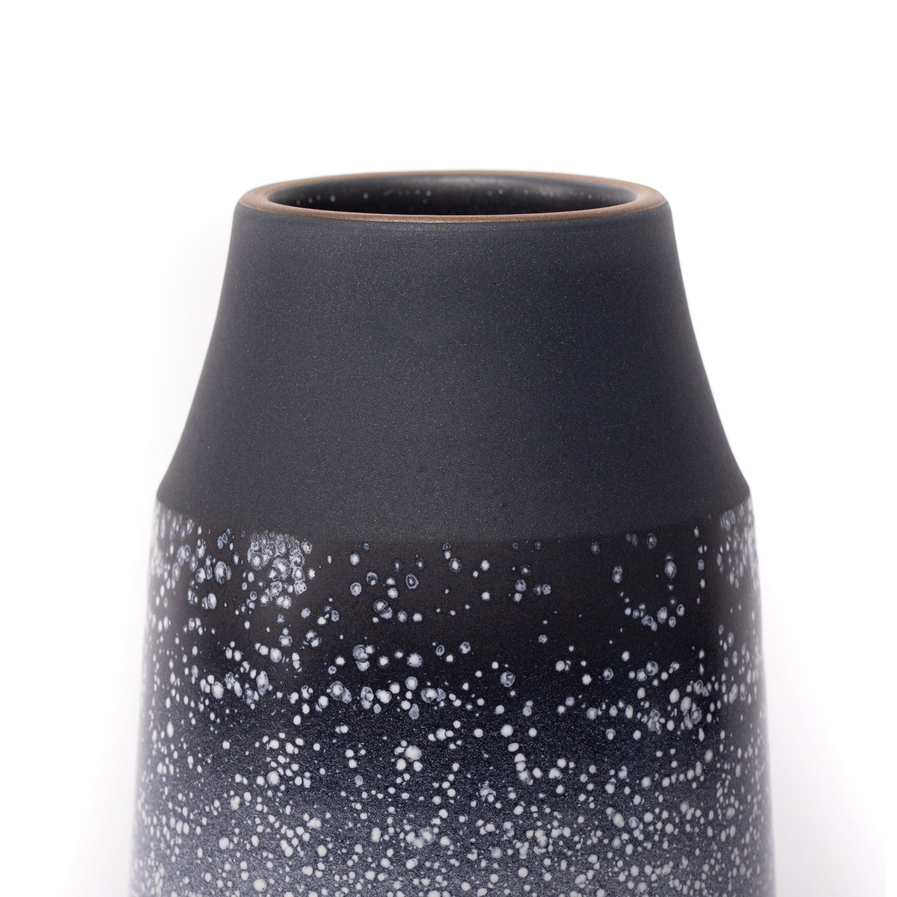 Indigo and White Ceramic Neck Vase - Elegant Floral Display for Home Decor, Wedding Centerpieces & Tabletop Arrangements