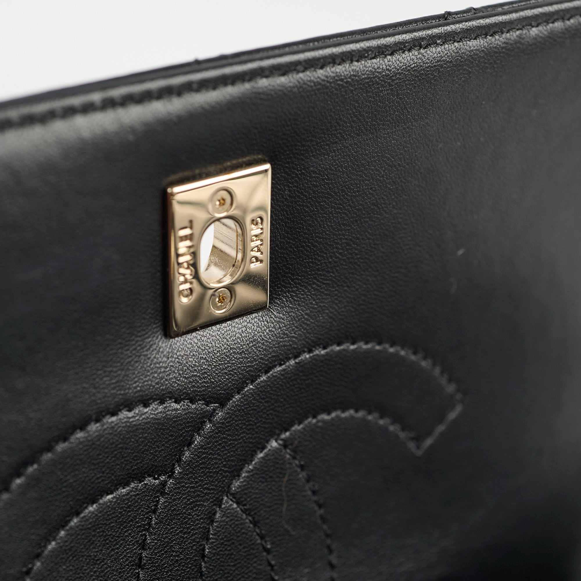 Chanel Trendy CC Small Black Leather Crossbody Bag for Women - Luxury Designer Handbag for Evening Out, Party & Special Occasions