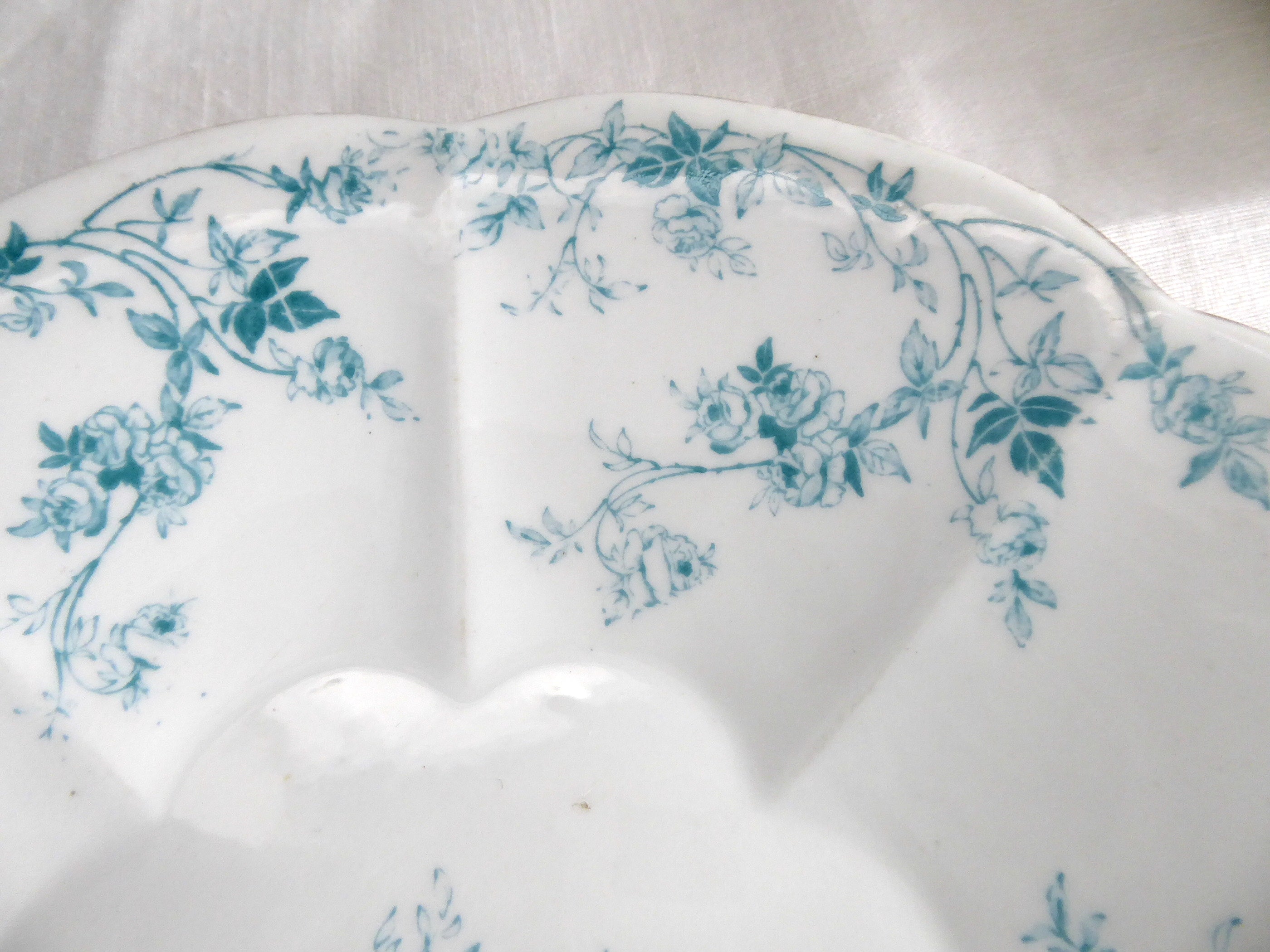 Vintage Shelley Edwardian Blue Rose Sprays Lily Serving Plate - Antique 1900 Rambling Rose Aqua Floral Design - Perfect for Afternoon Tea, Bridal Showers & Elegant Dinner Parties