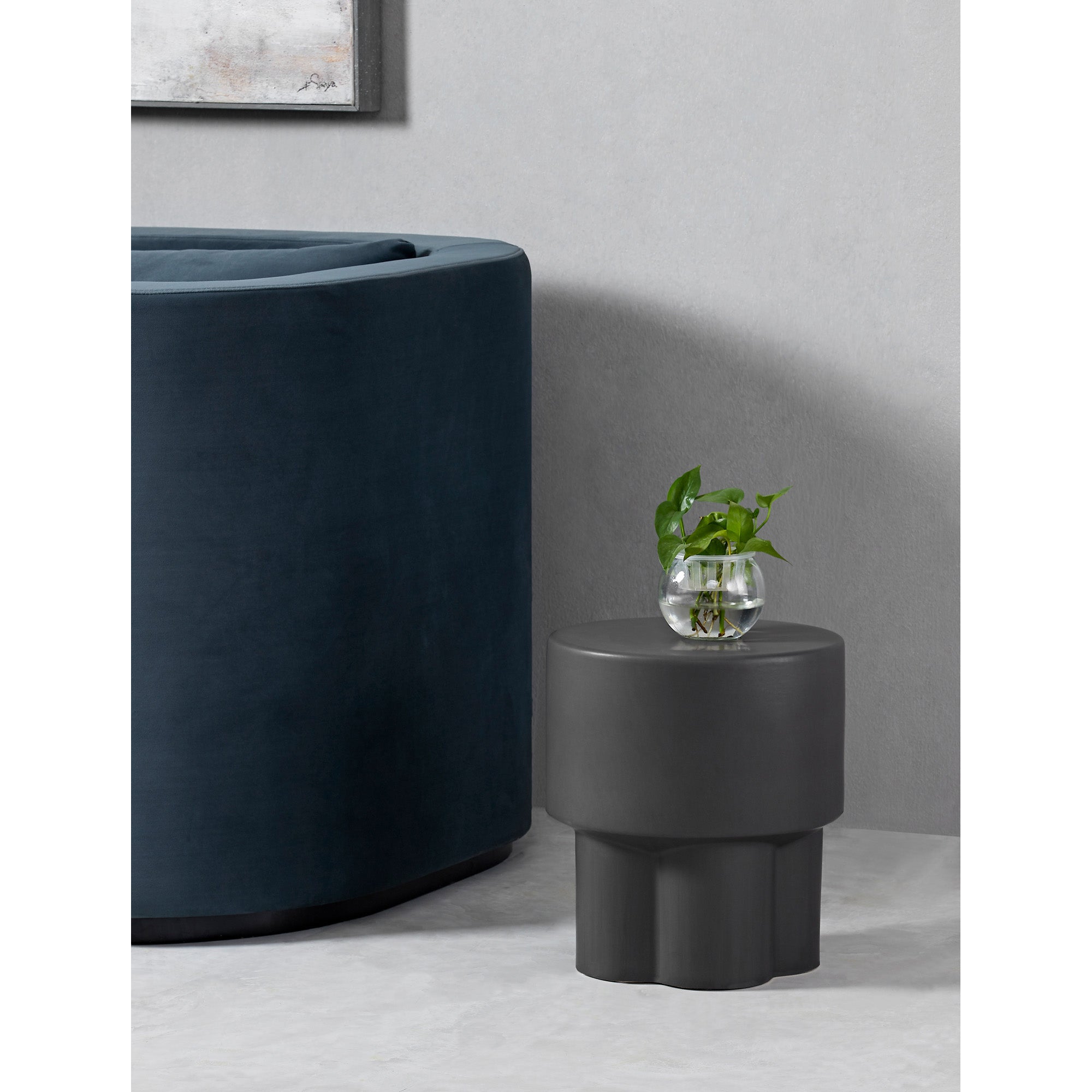 Willmar Modern End Table - Small Side Table for Living Room, Bedroom, or Office - Perfect for Lamps, Books, and Decor