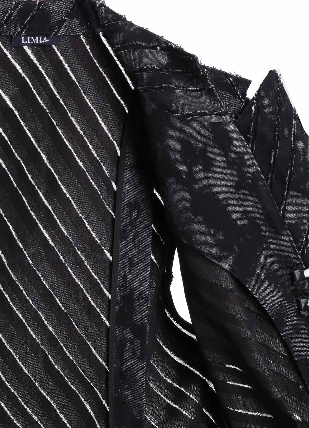 Stylish Denim Jacket with Slash Detail Panels & Zip Closure - Perfect for Casual Outfits, Streetwear & Layering