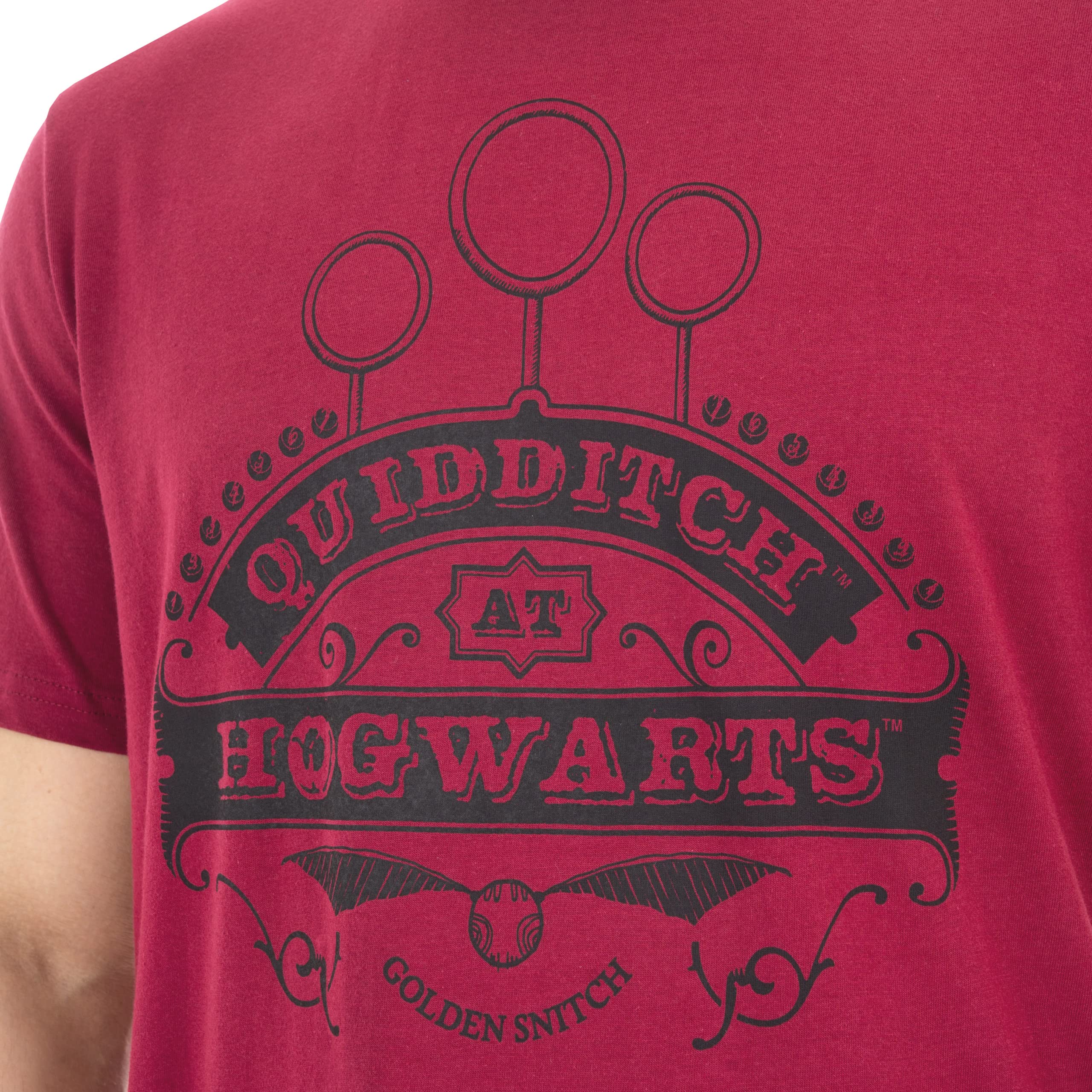 Harry Potter Quidditch Pajamas for Men - Official Licensed Sleepwear - Comfortable Cotton PJ Set for Fans & Gifts - Perfect for Movie Nights, Halloween Costumes & Harry Potter Themed Parties