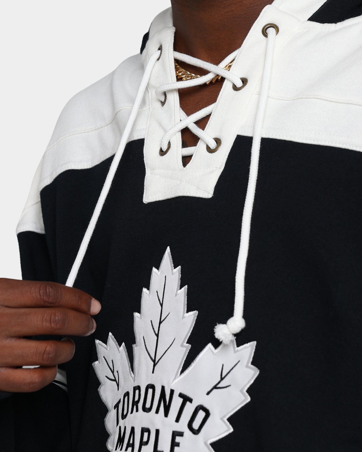 47 Brand Toronto Maple Leafs Superior Lacer Hoodie - Men's NHL Hockey Pullover Sweatshirt (Jet Black) - Perfect for Game Day, Casual Wear & Fan Apparel